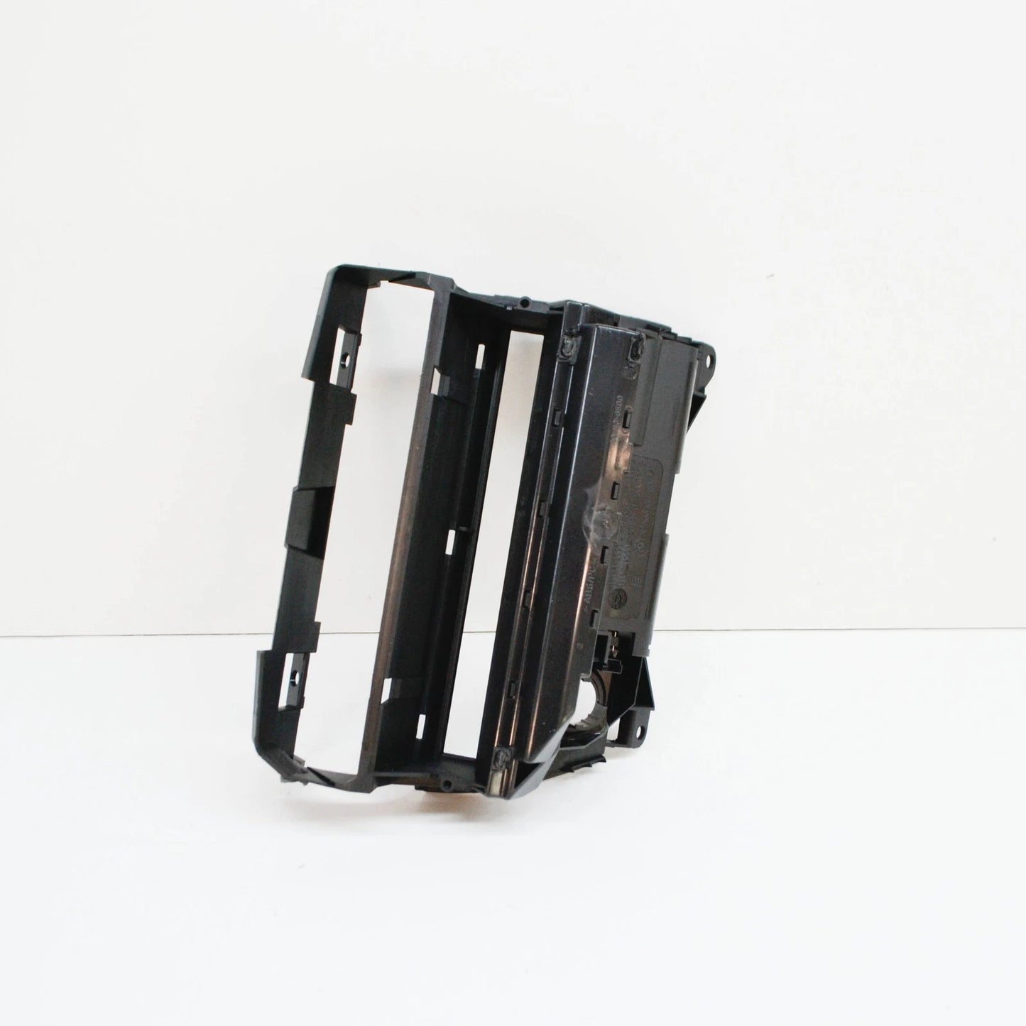 NEW BMW 3 E46 CENTER CONSOLE INSTRUMENT PANEL RHD 51168268894 8268894 ORIGINAL