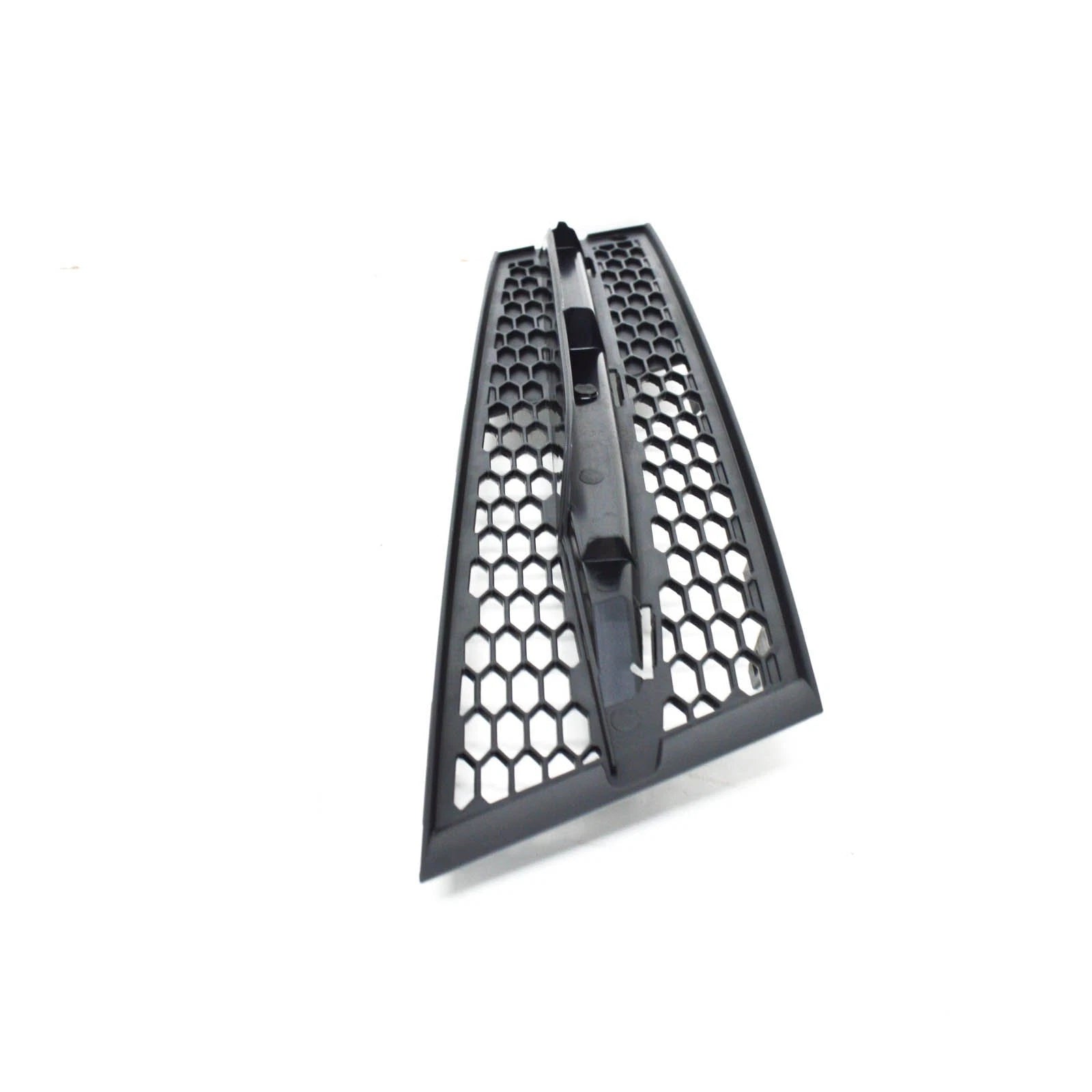 NEW BMW 3 E92 FRONT BUMPER RIGHT LOWER GRILLE 51117227924 7227924 ORIGINAL