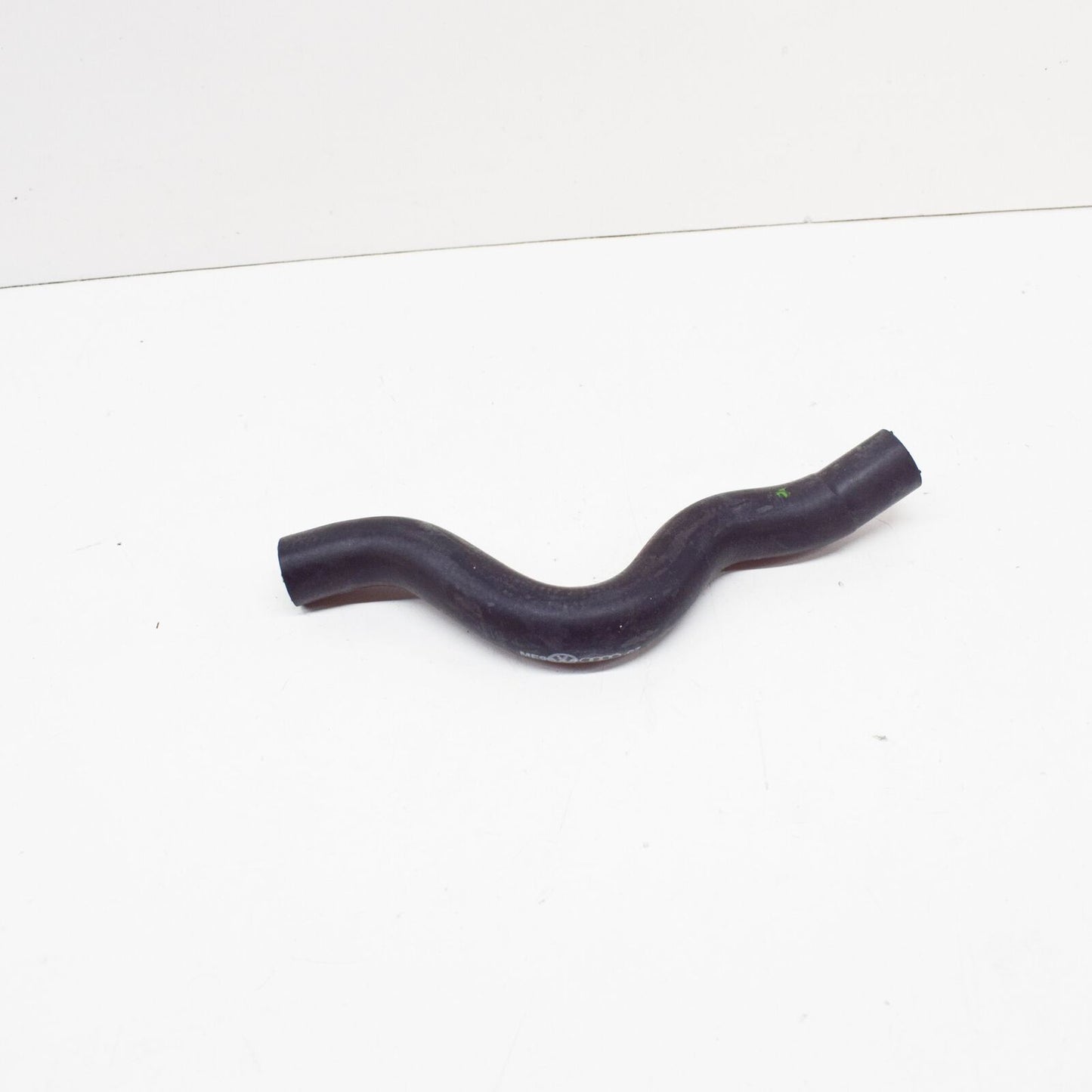 NEW AUDI A3 SPORTBACK 8P ENGINE COOLANT HOSE 1K0121157BQ ORIGINAL