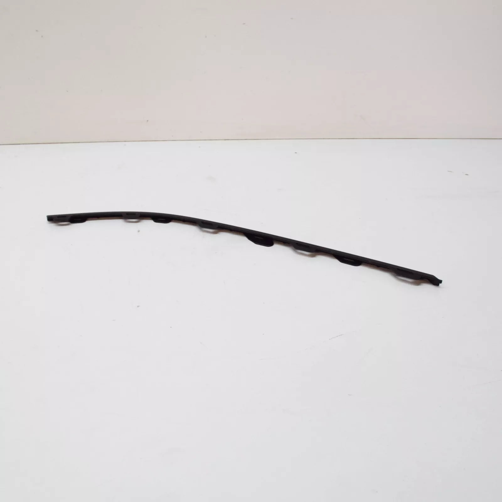 NEW VOLKSWAGEN GOLF MK7 FRONT BUMPER RIGHT COVER 5G0853764B041 ORIGINAL