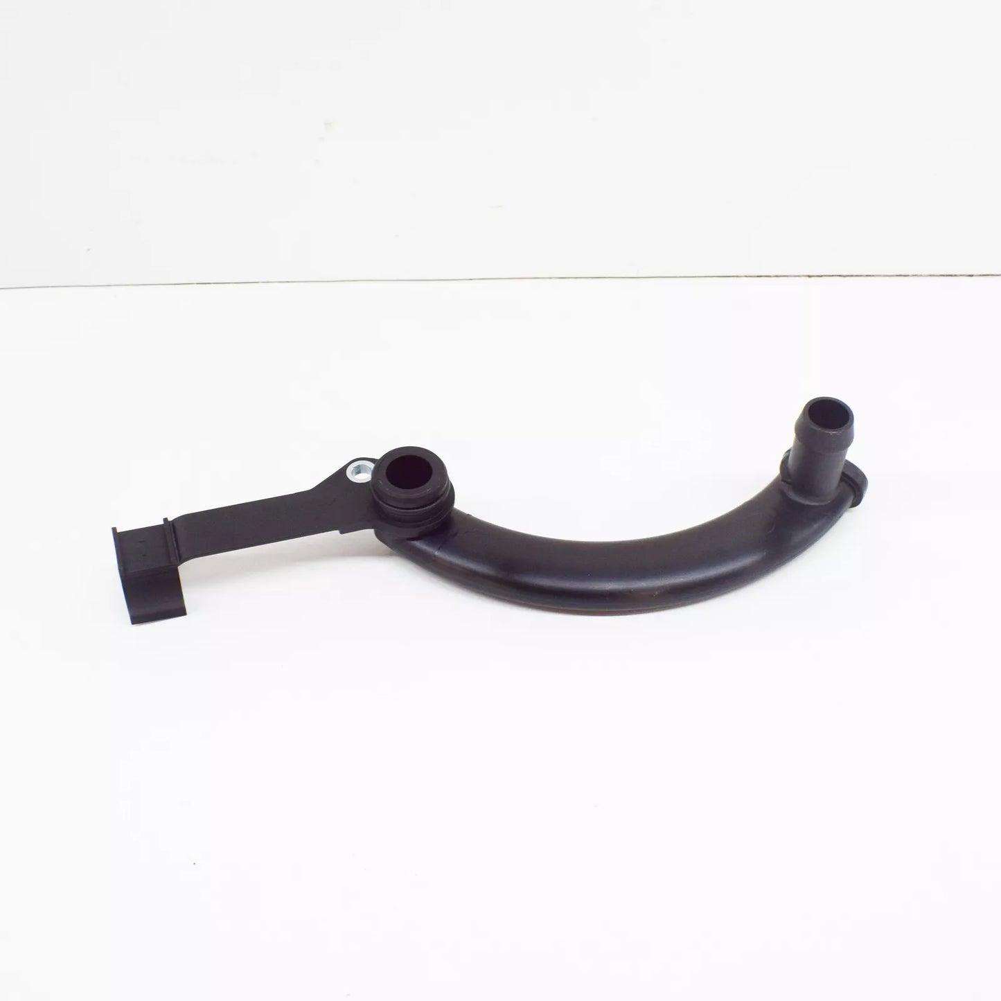 NEW MERCEDES-BENZ C W204 OIL COOLER WATER PIPE A2712002352 ORIGINAL