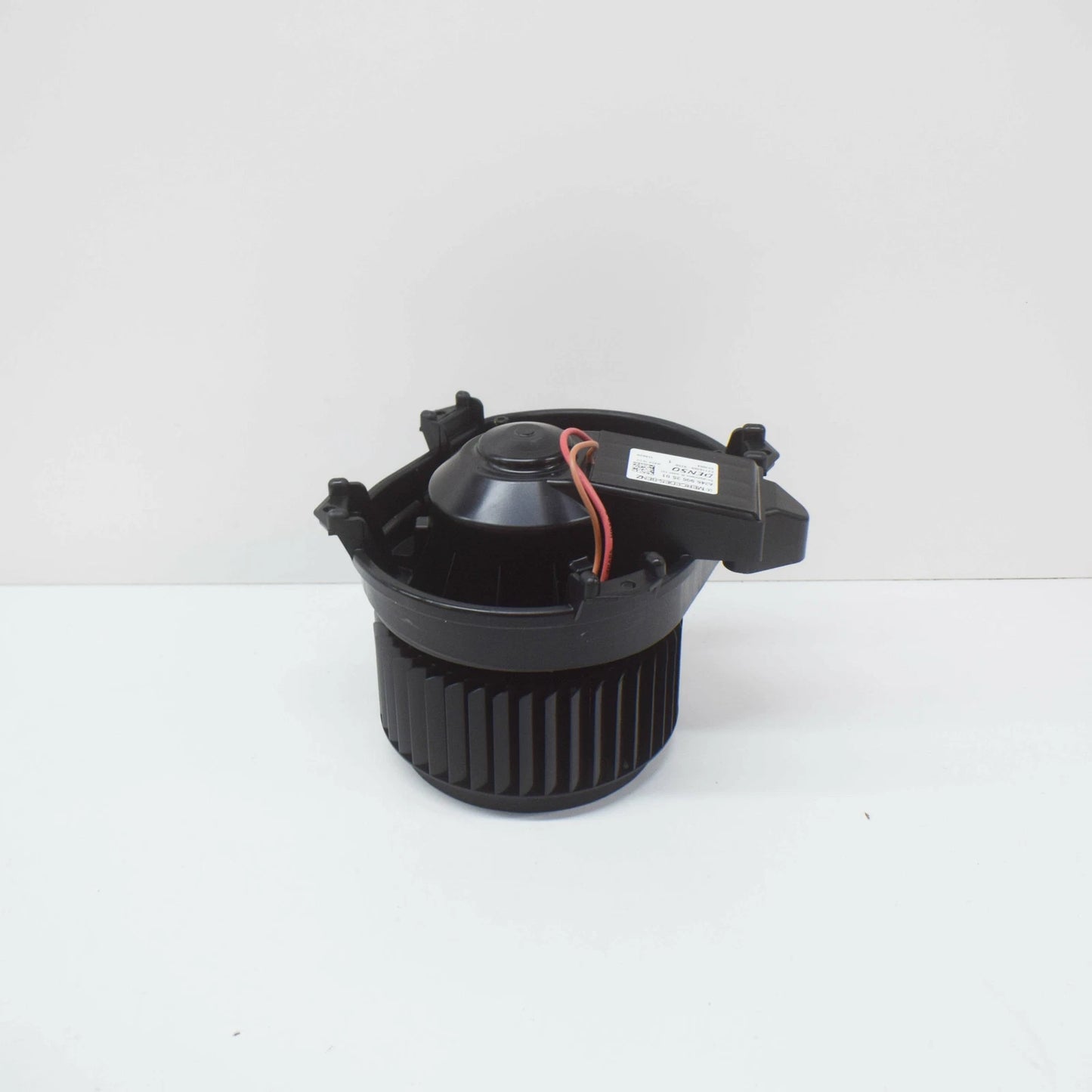 NEW MERCEDES-BENZ CLA COUPE C117 IMPELLER BLOWER MOTOR A2469062501