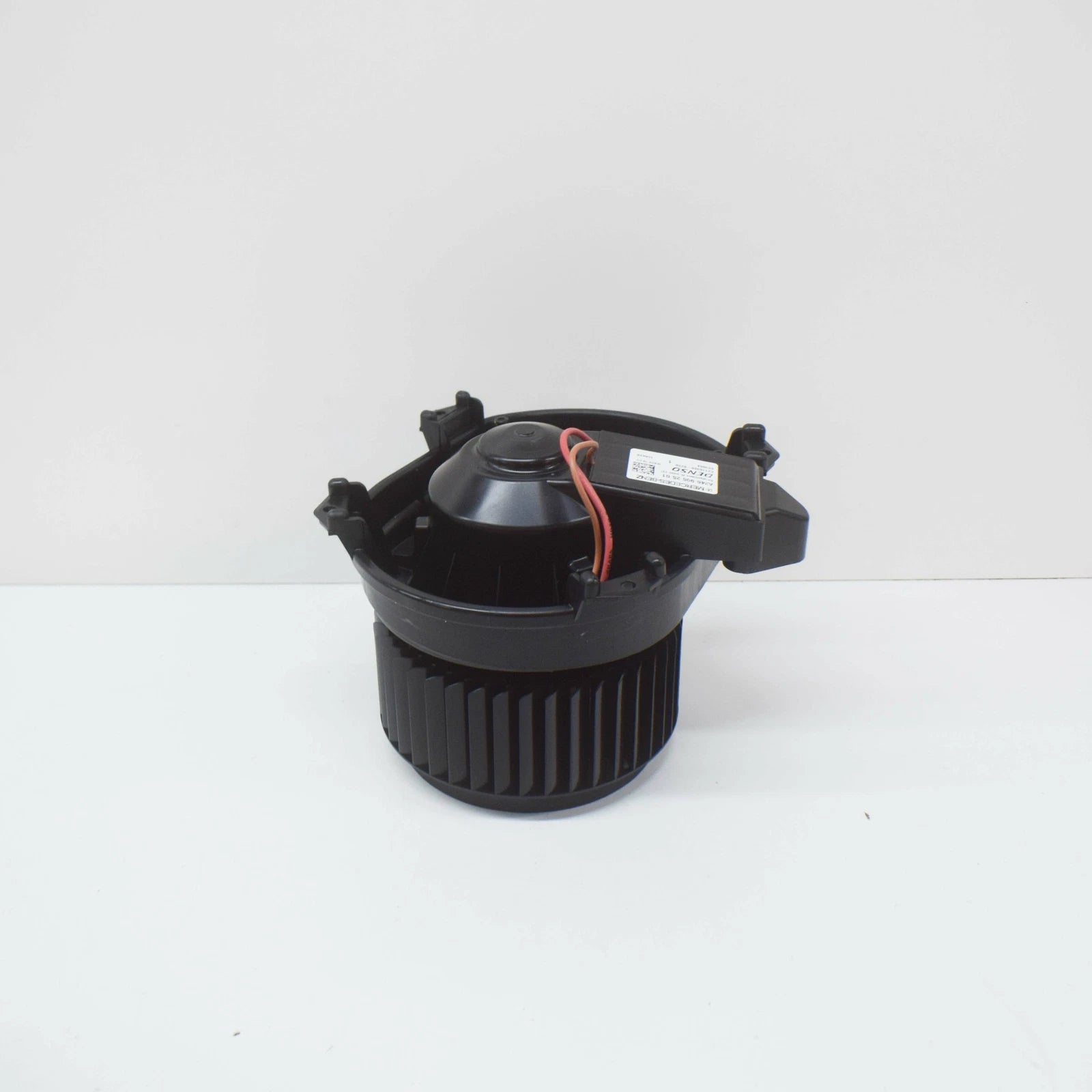 NEW MERCEDES-BENZ CLA COUPE C117 IMPELLER BLOWER MOTOR A2469062501