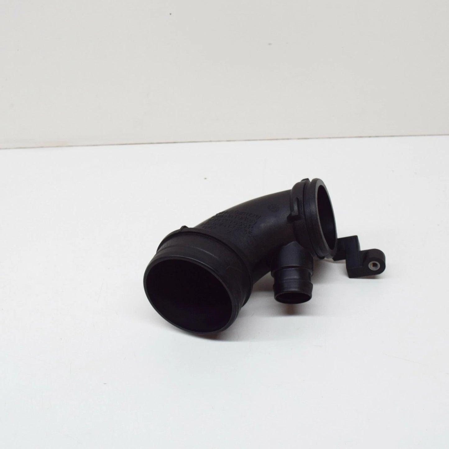 NEW VOLKSWAGEN ARTEON AIR CLEANER INTAKE PIPE HOSE 5Q0129635R ORIGINAL
