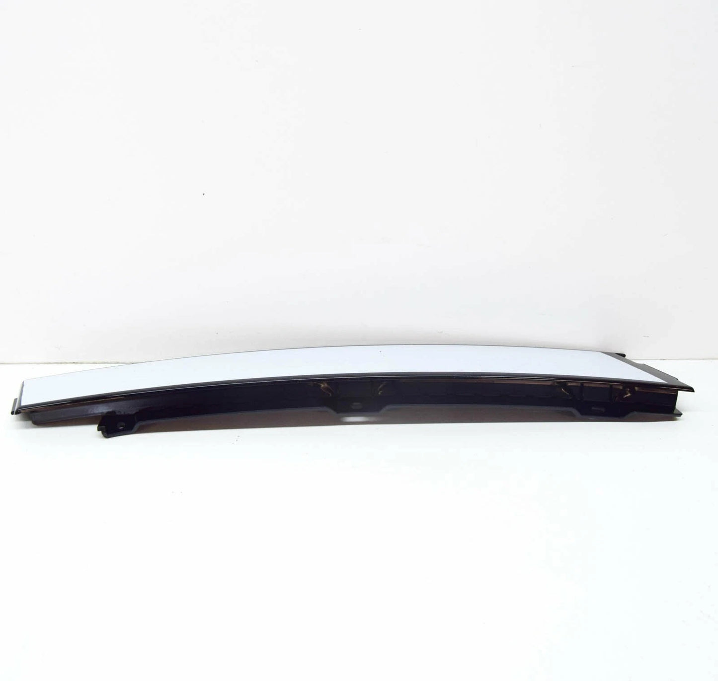 NEW VW TIGUAN MK1 FRONT LEFT DOOR WINDOW FRAME TRIM 5N0837901B041