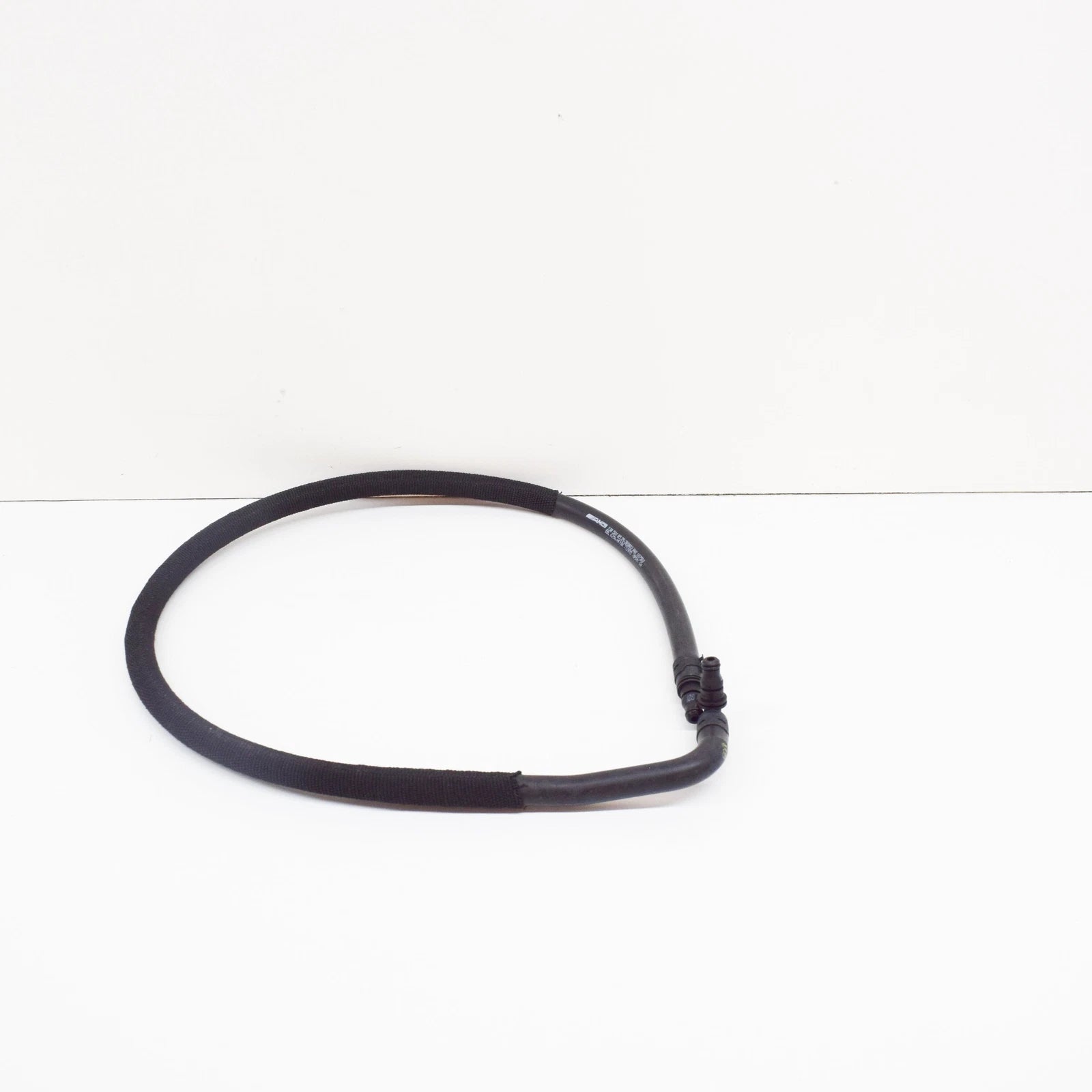 NEW MERCEDES-BENZ SL R230 AMG COOLANT BREATHER PIPE A2305010525 ORIGINAL