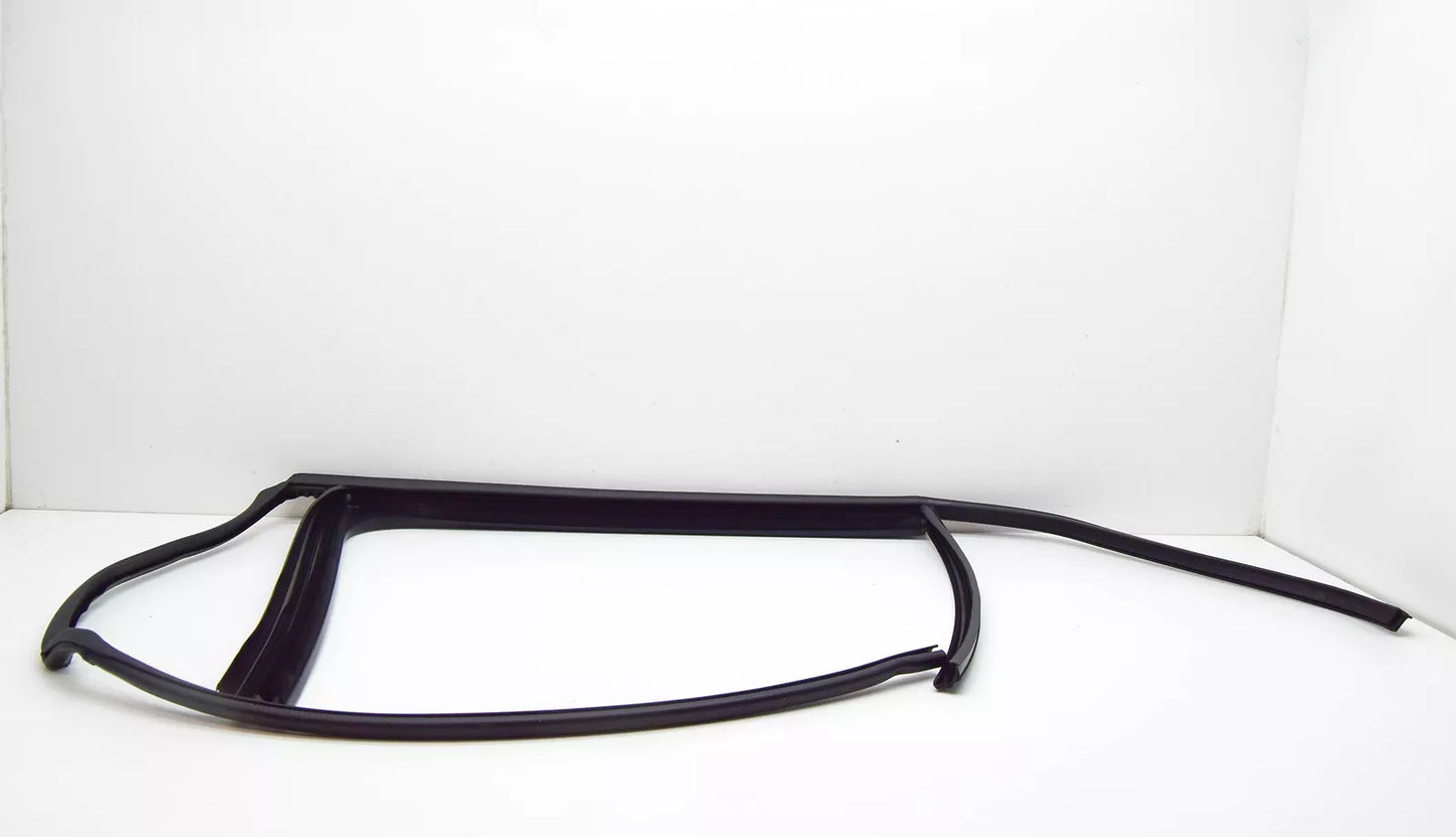 NEW VOLKSWAGEN GOLF MK7 5G REAR LEFT DOOR SEALING 5G6839431J5AP ORIGINAL