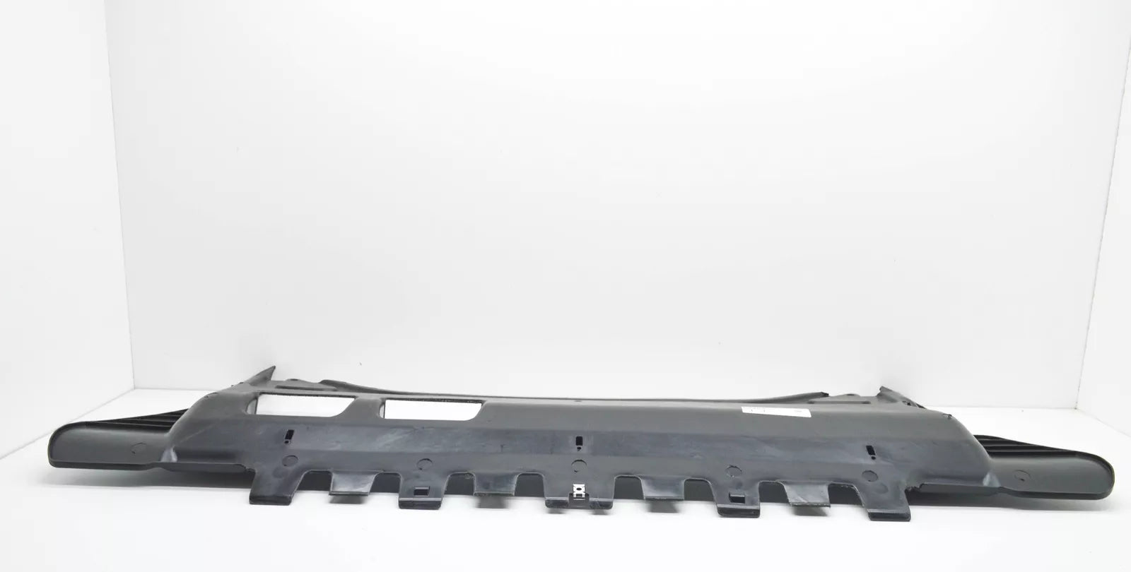 NEW VOLKSWAGEN TIGUAN AD FRONT UNDERBODY NOISE INSULATION 5QF825235C ORIGINAL