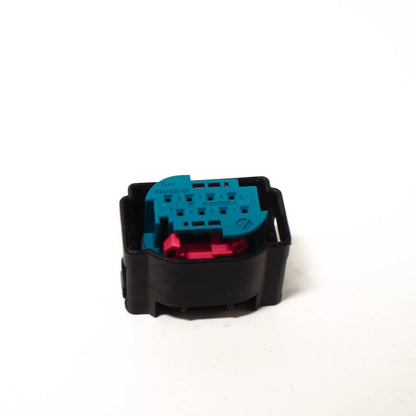 NEW BMW 5 GT F07 UNIVERSAL SOCKET HOUSING 61138364624 8364624 ORIGINAL