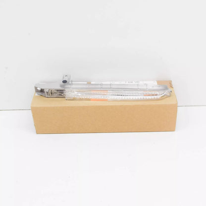 NEW BMW 3 E90 FRONT RIGHT TURN SIGNAL 63137838540 7838540 ORIGINAL