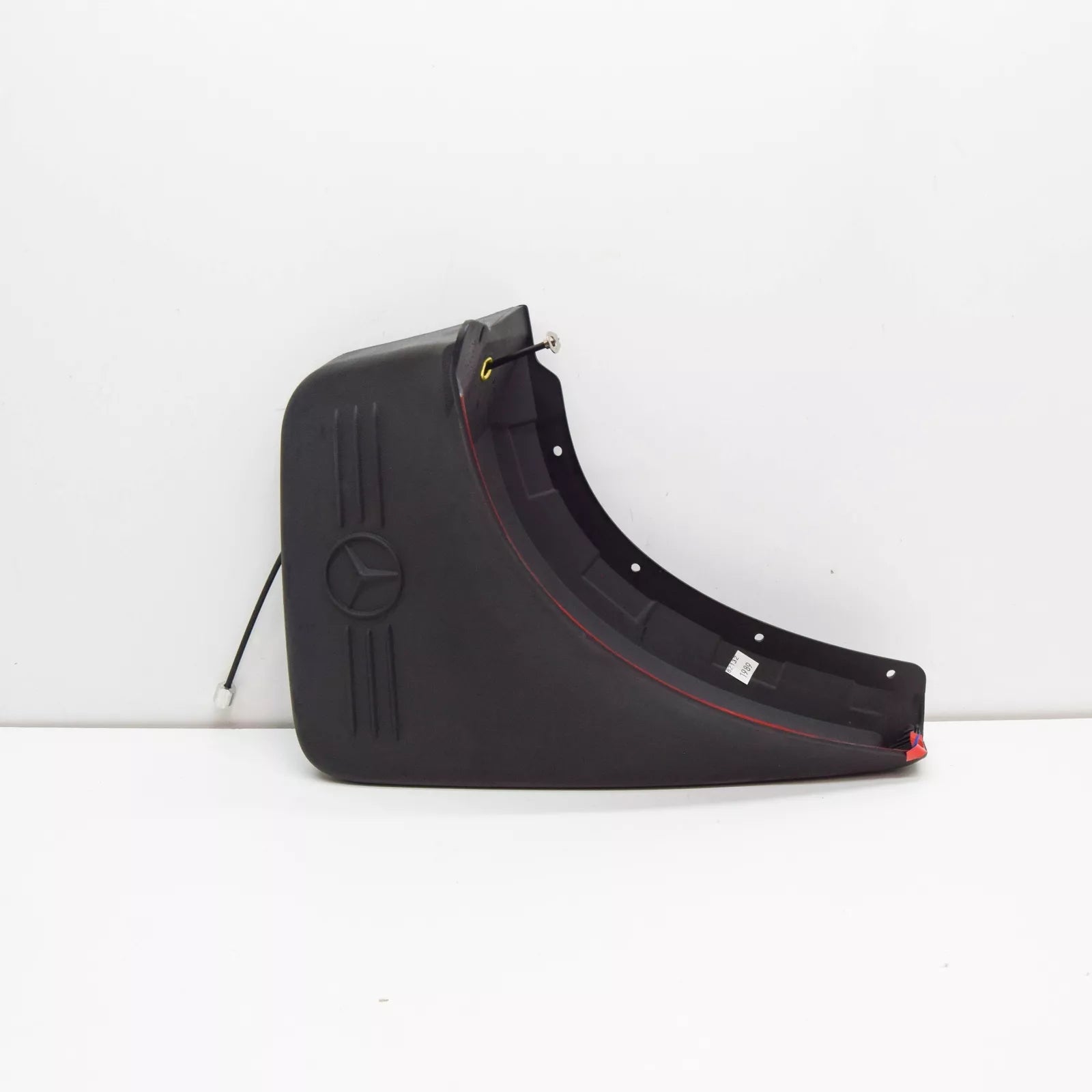 NEW MERCEDES-BENZ ML W163 REAR RIGHT MUDGUARD FLAP A1638900278 ORIGINAL