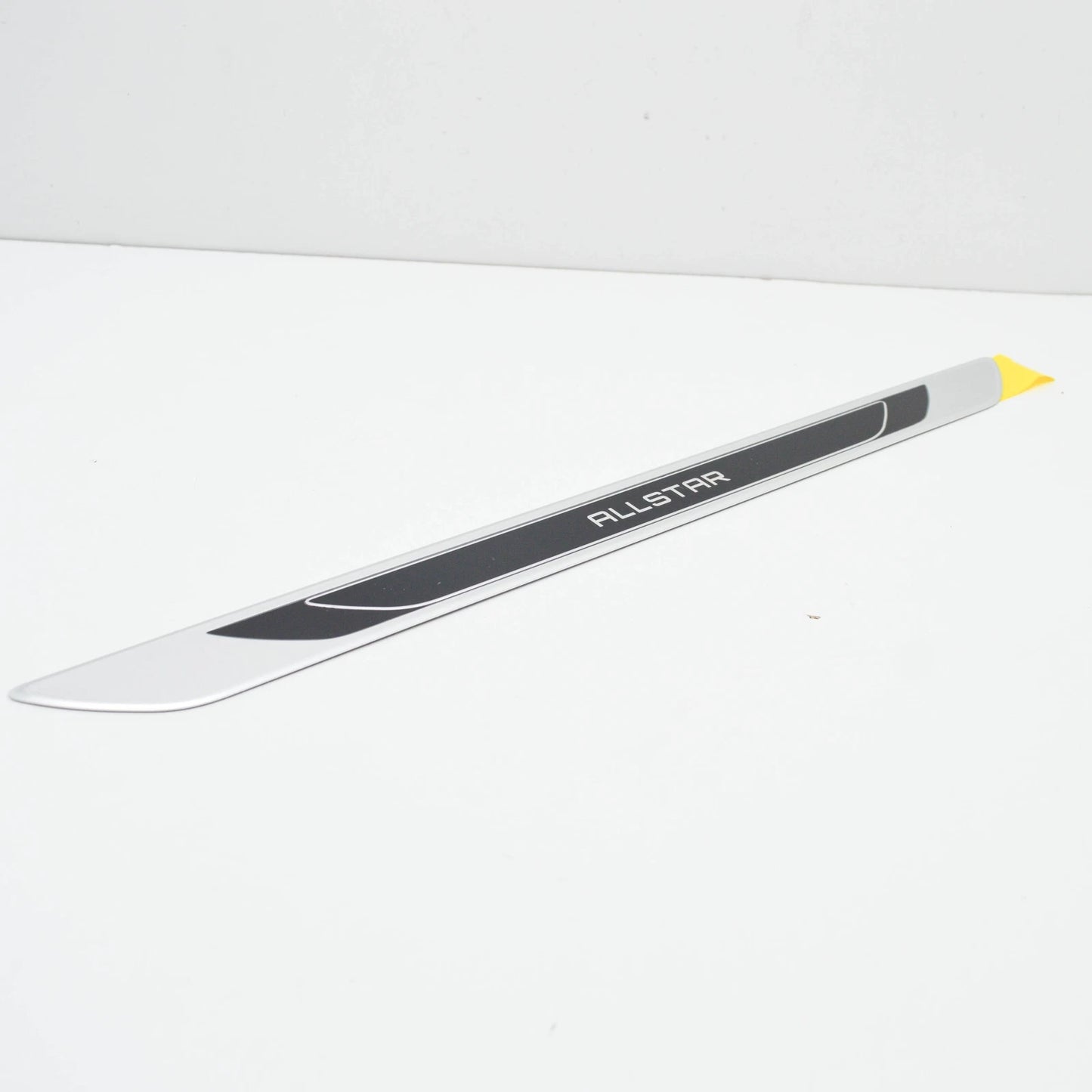 NEW VOLKSWAGEN GOLF MK7 5G FRONT SILL STRIP TRIM 5G4853537GTW7