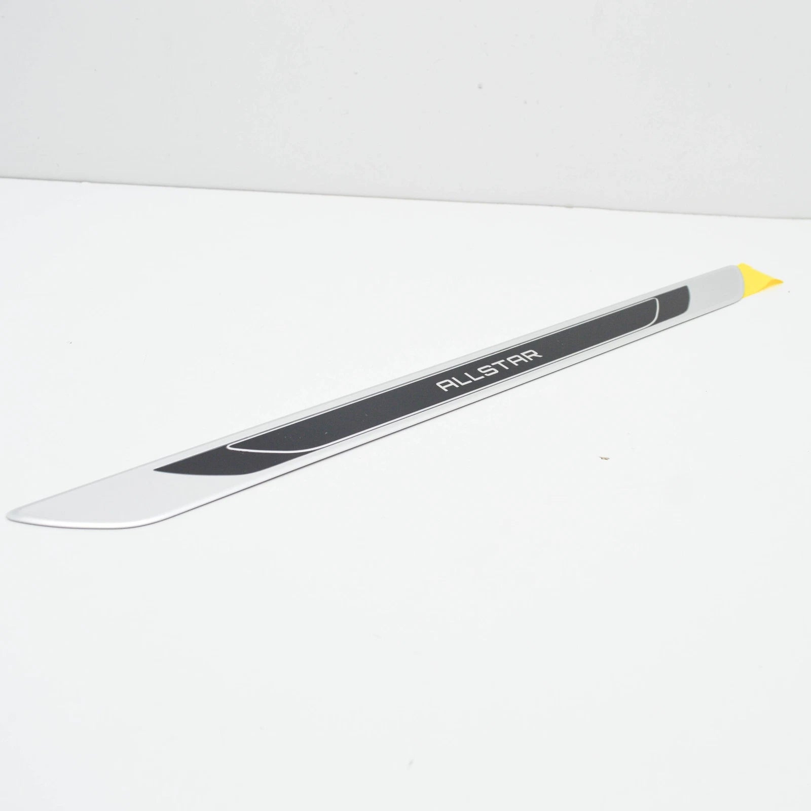 NEW VOLKSWAGEN GOLF MK7 5G FRONT SILL STRIP TRIM 5G4853537GTW7