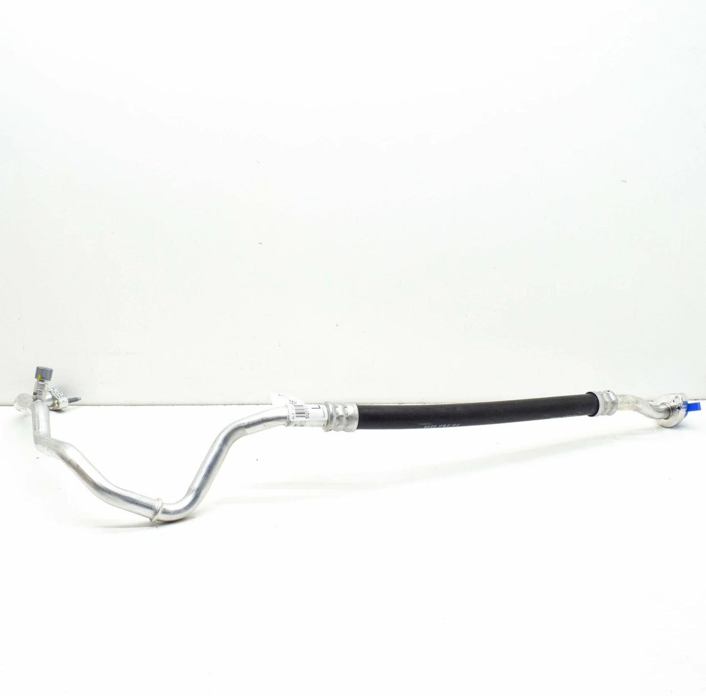 NEW VOLKSWAGEN TIGUAN AD A/C REFRIGERANT AIR CON LINE 5QF816743A ORIGINAL