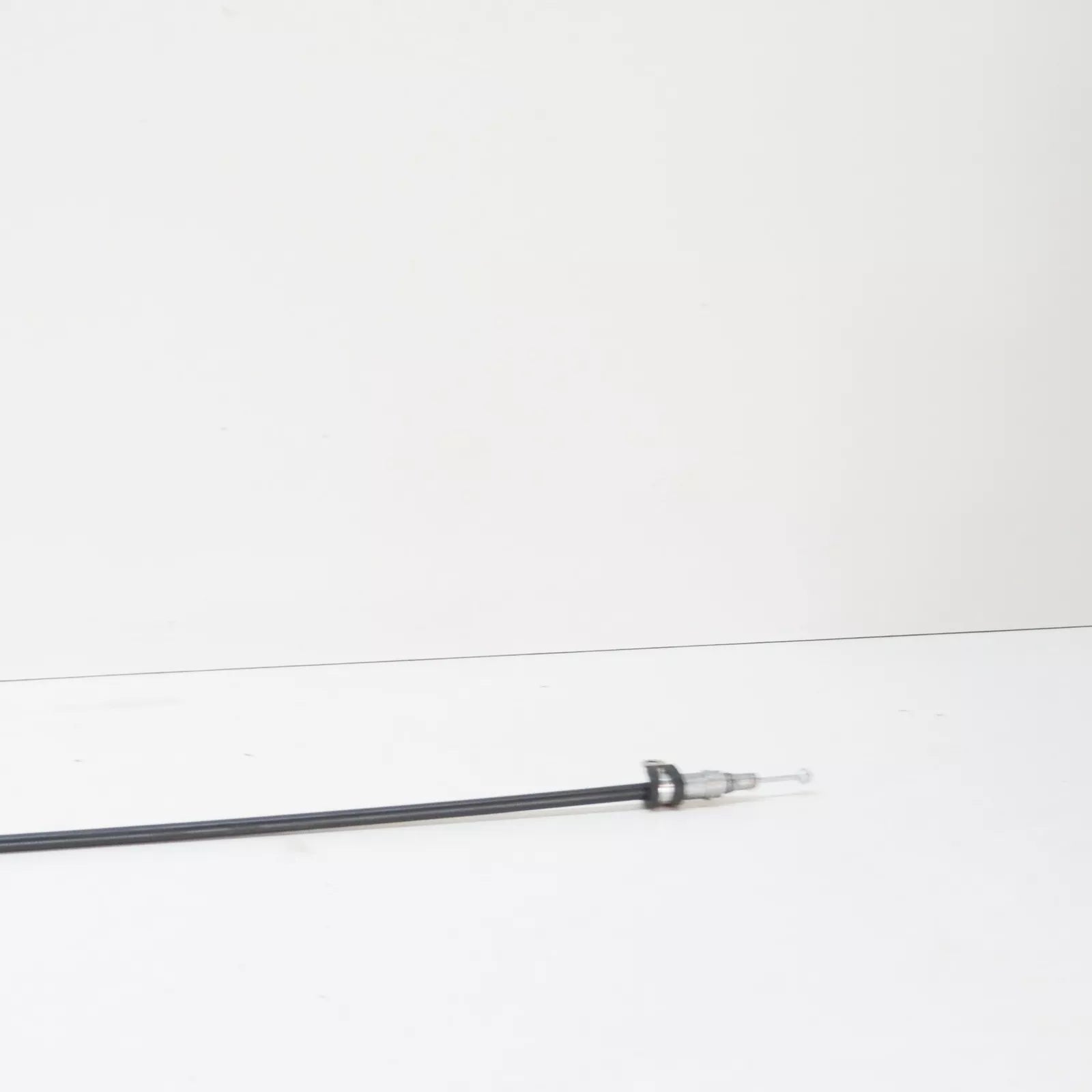 NEW AUDI R8 42 RIGHT PARKING BRAKE CABLE 420609722D