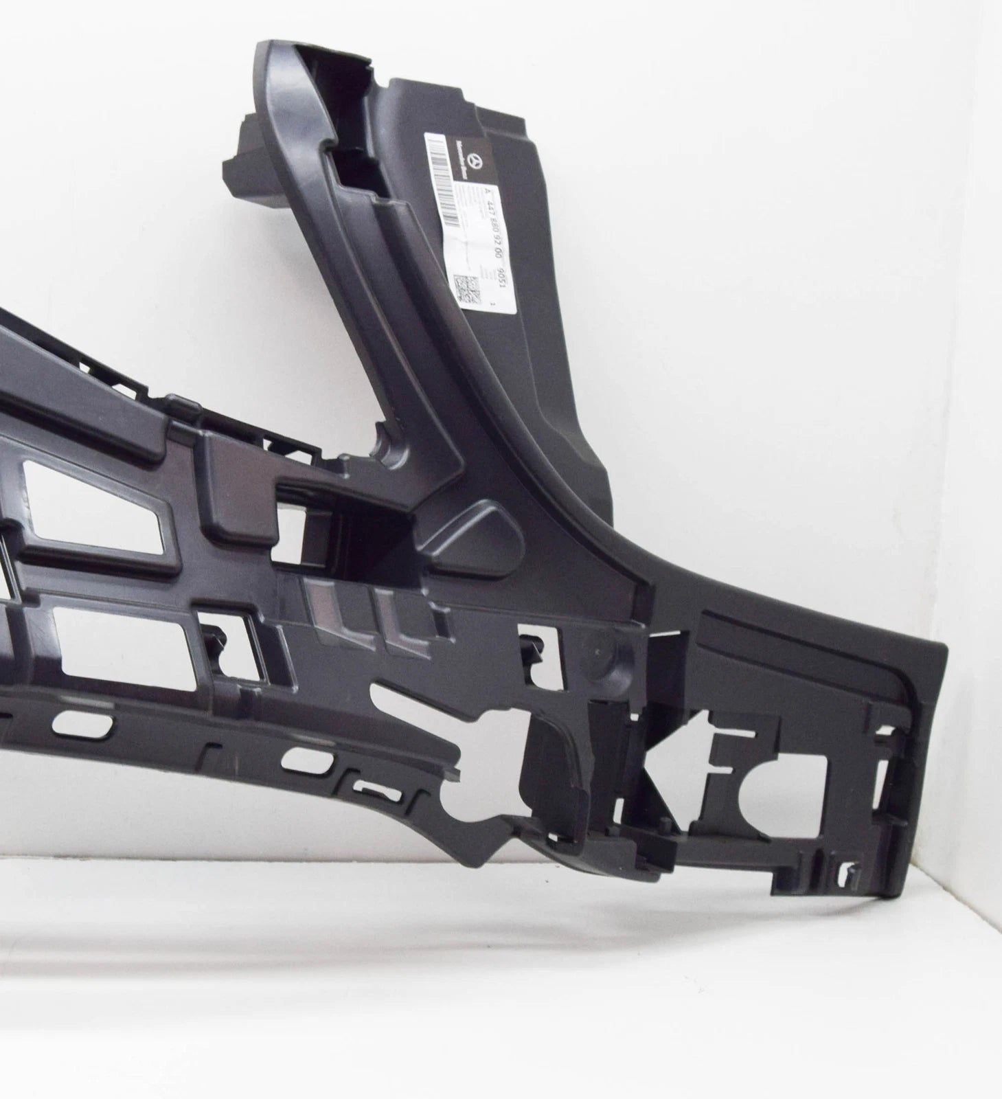NEW MB TOURER W447 FRONT RIGHT BUMPER BRACKET A44788092009051 ORIGINAL
