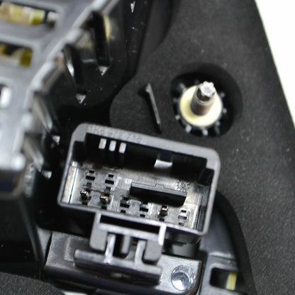 NEW VOLKSWAGEN TOURAN 5T REAR RIGHT TAILGATE TAILLIGHT LED 5TA945308B ORIGINAL