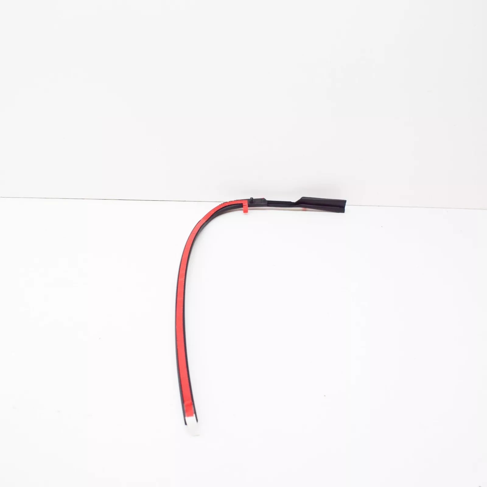 NEW BMW I8 FRONT RIGHT DOOR SEALING RUBBER 51338494506 2016 ORIGINAL