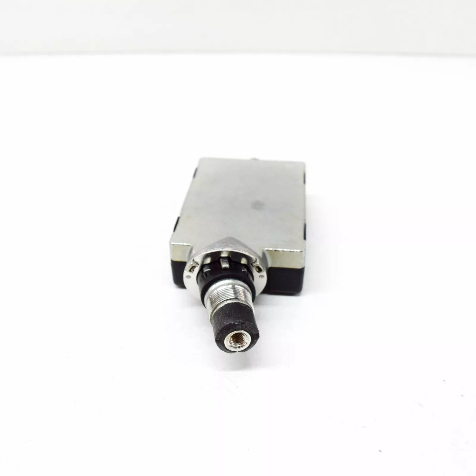 NEW AUDI TT ROADSTER 8J MK2 AERIAL BASE 8J7035501B