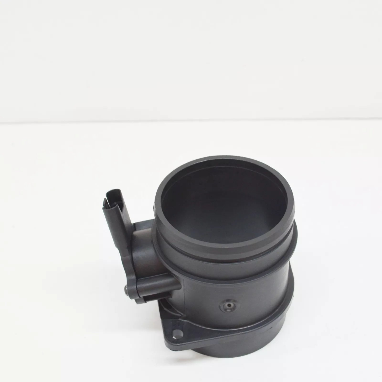 NEW BMW E81 E82 E84 E87 E88 E90 E91 MASS AIR FLOW SENSOR 7565691 13717565691