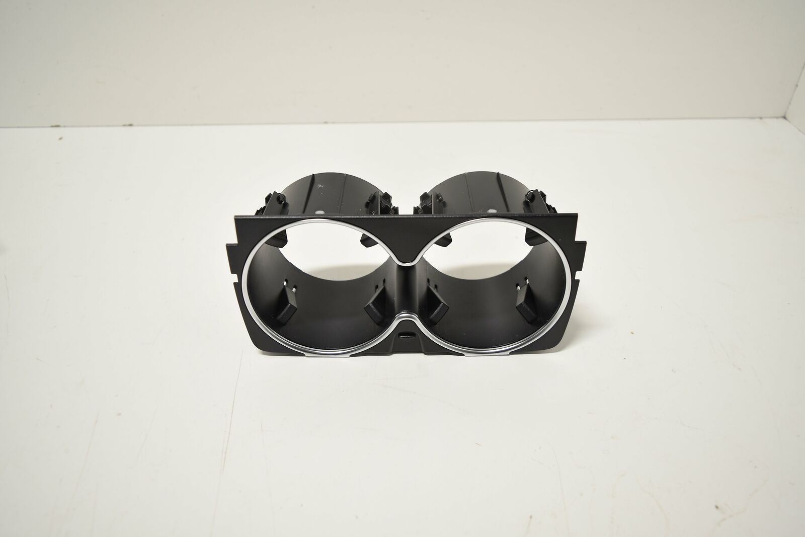 NEW MERCEDES-BENZ S-CLASS W222 CUP HOLDER A2226830075 ORIGINAL