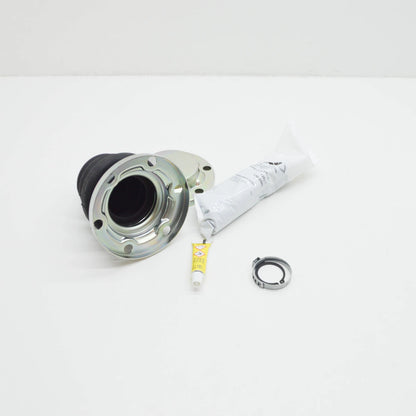 NEW BMW 5 E34 REAR DRIVE SHAFT BOOT REPAIR KIT 33219067906 9067906 ORIGINAL
