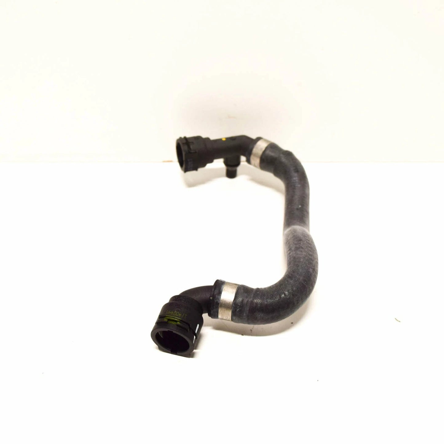 NEW BMW 7 G11 G12 AIR CHARGE COOLER EXPANSION LINE PIPE 17128602680 ORIGINAL