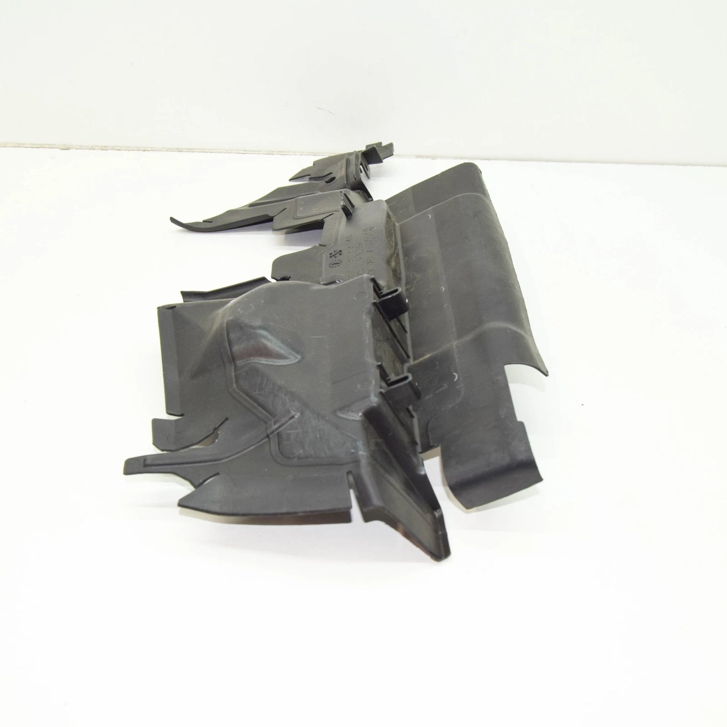 NEW VOLKSWAGEN GOLF VIII CD1 RADIATOR AIR DUCT LEFT 5H0121283A ORIGINAL