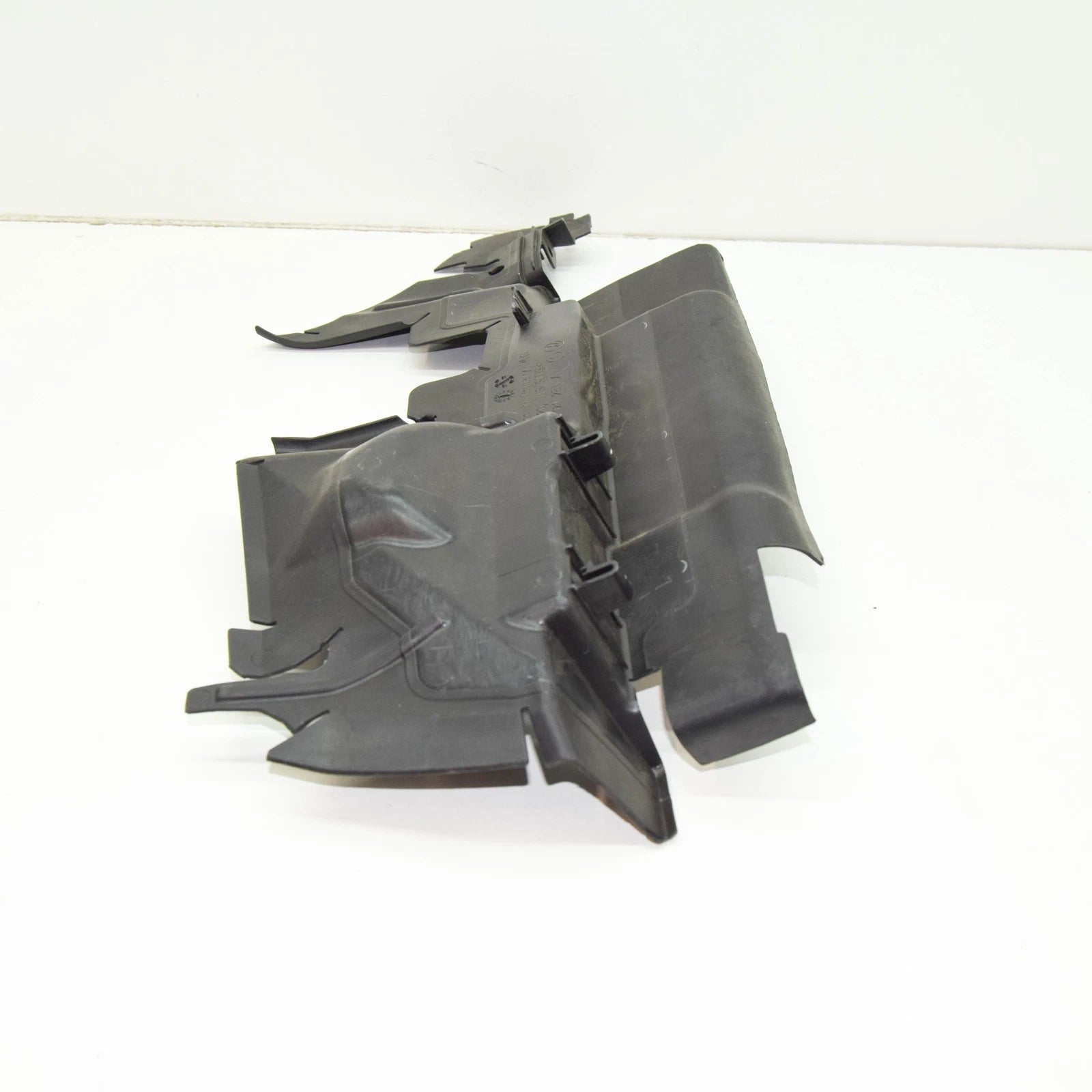 NEW VOLKSWAGEN GOLF VIII CD1 RADIATOR AIR DUCT LEFT 5H0121283A ORIGINAL