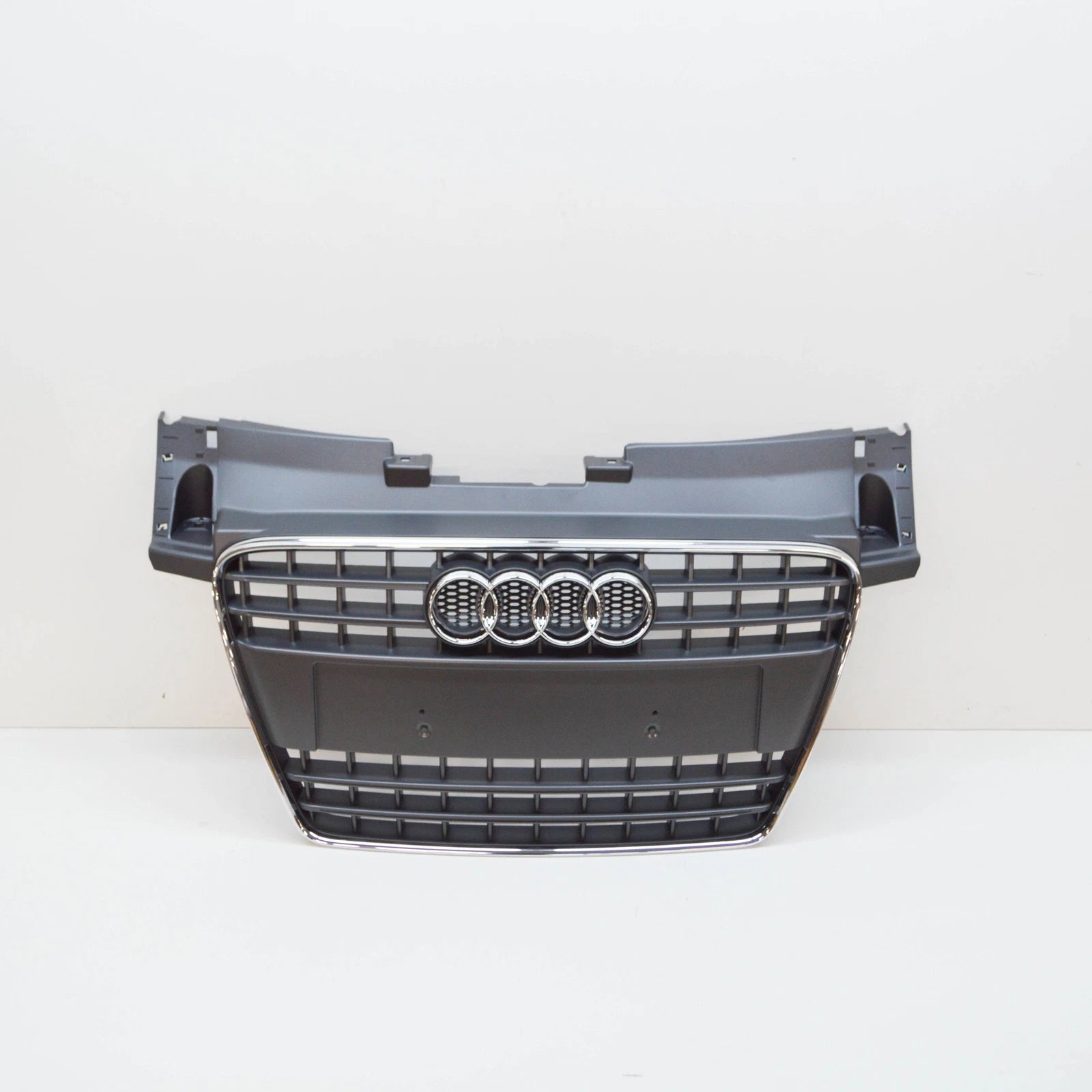 NEW AUDI TT 8J RADIATOR GRILLE 8J0853651 1QP 8J08536511QP ORIGINAL