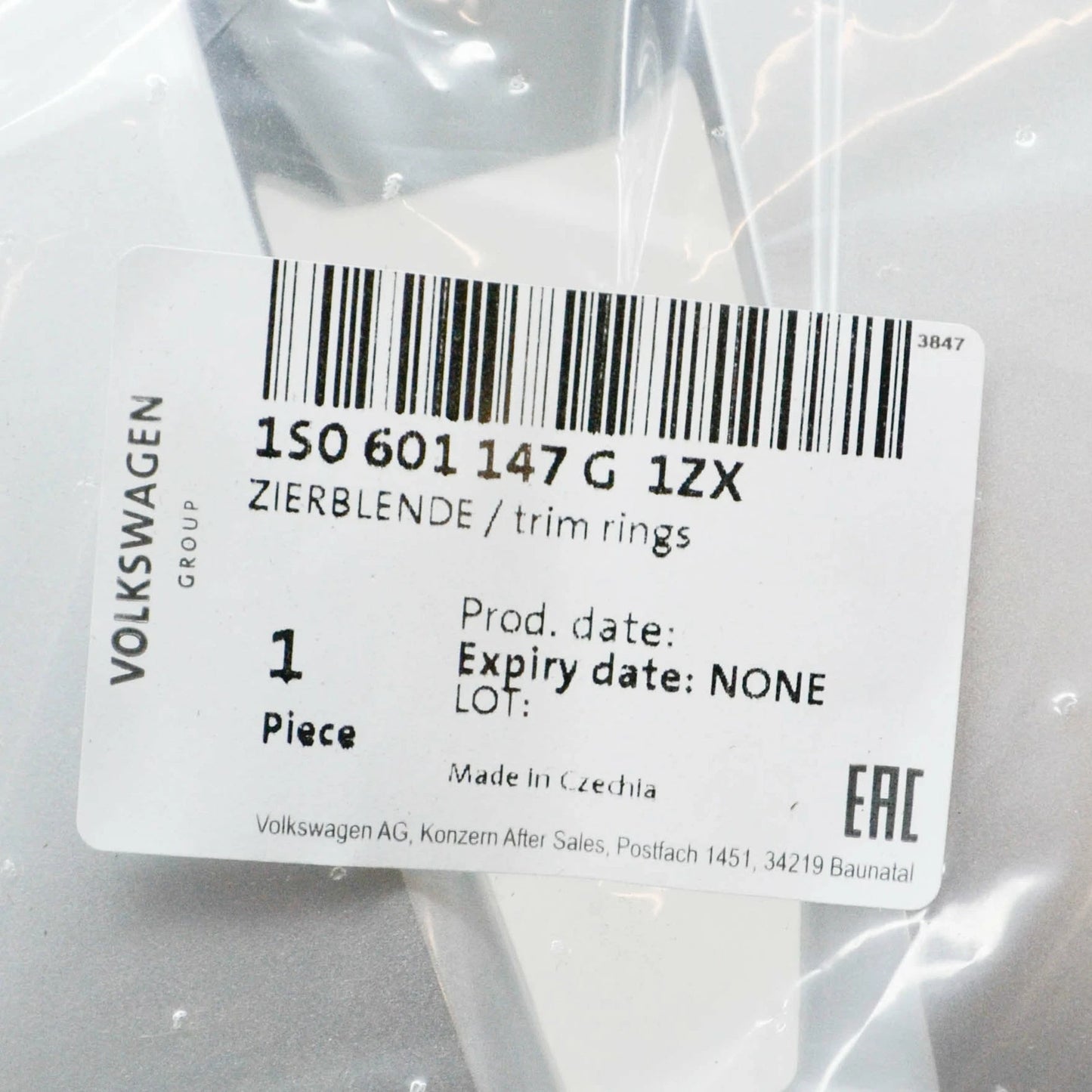 NEW VOLKSWAGEN UP WHEEL TRIM RING 14" 1S0601147G1ZX ORIGINAL