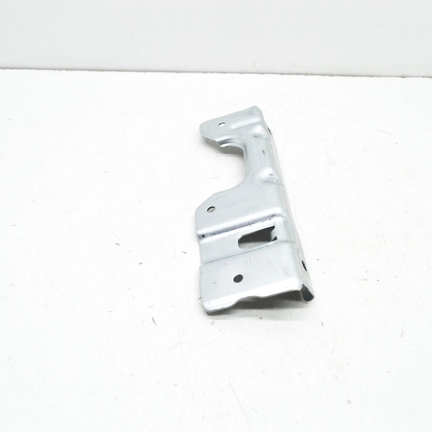 NEW VOLKSWAGEN TRANSPORTER T6 RIGHT A-PILLAR SECURING BRACKET 7H0858150A
