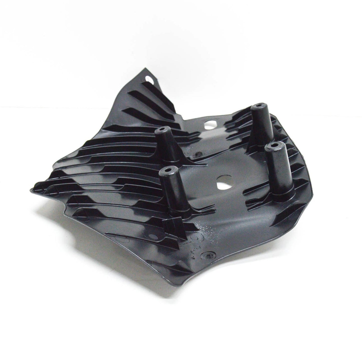 NEW BMW 3 F30 REAR LEFT CONTROL ARM COVER 6796137 2013 ORIGINAL