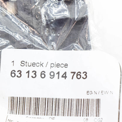 NEW BMW 3 E46 LEFT DIRECTION INDICATOR LIGHT BRACKET 63136914763 6914763