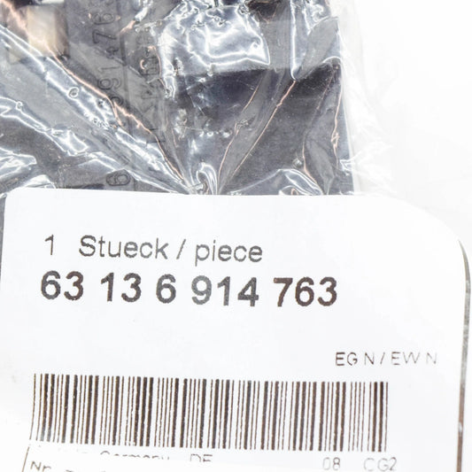 NEW BMW 3 E46 LEFT DIRECTION INDICATOR LIGHT BRACKET 63136914763 6914763