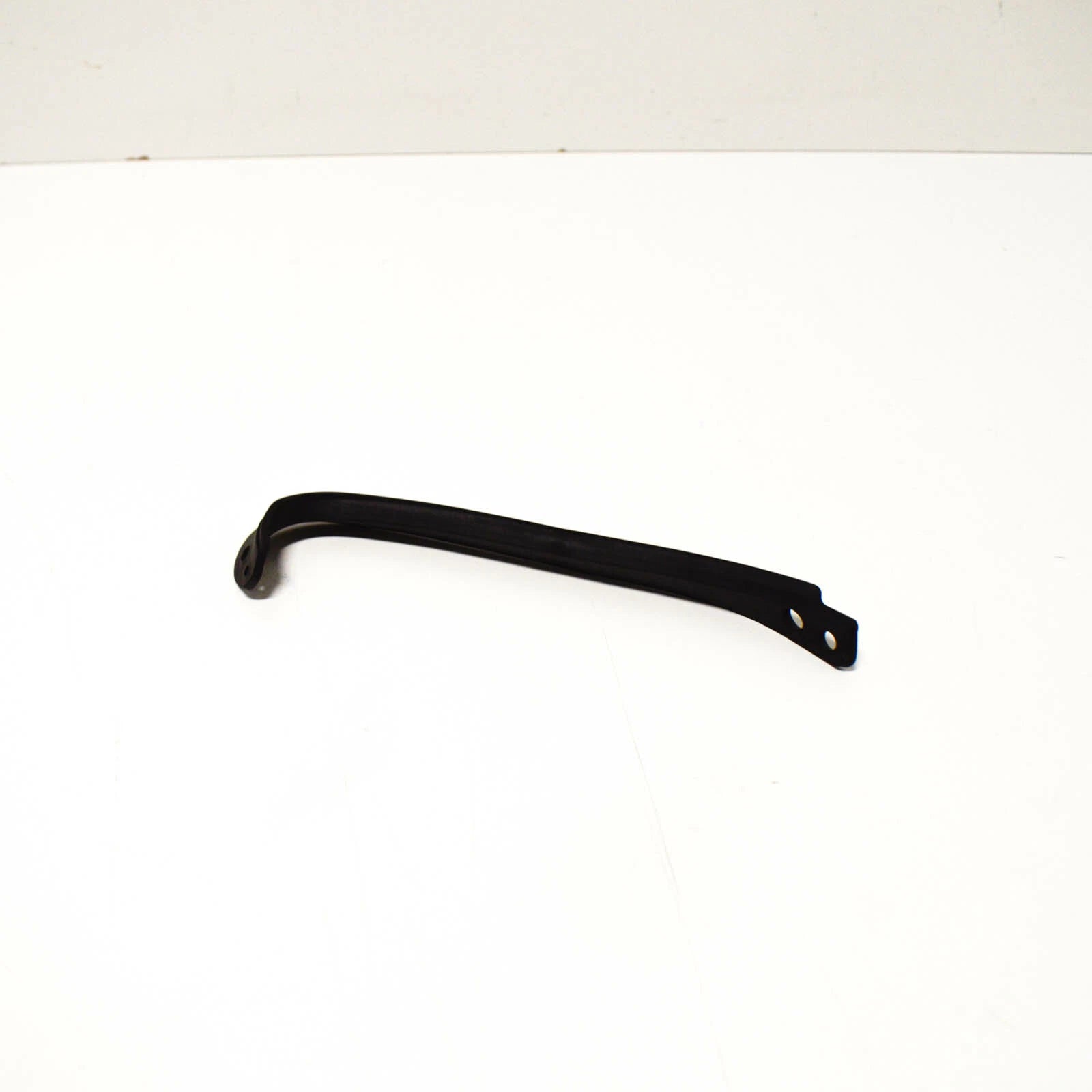 NEW AUDI A3 8V FRONT LEFT HEADLIGHT SEALING FRAME 8V0941191