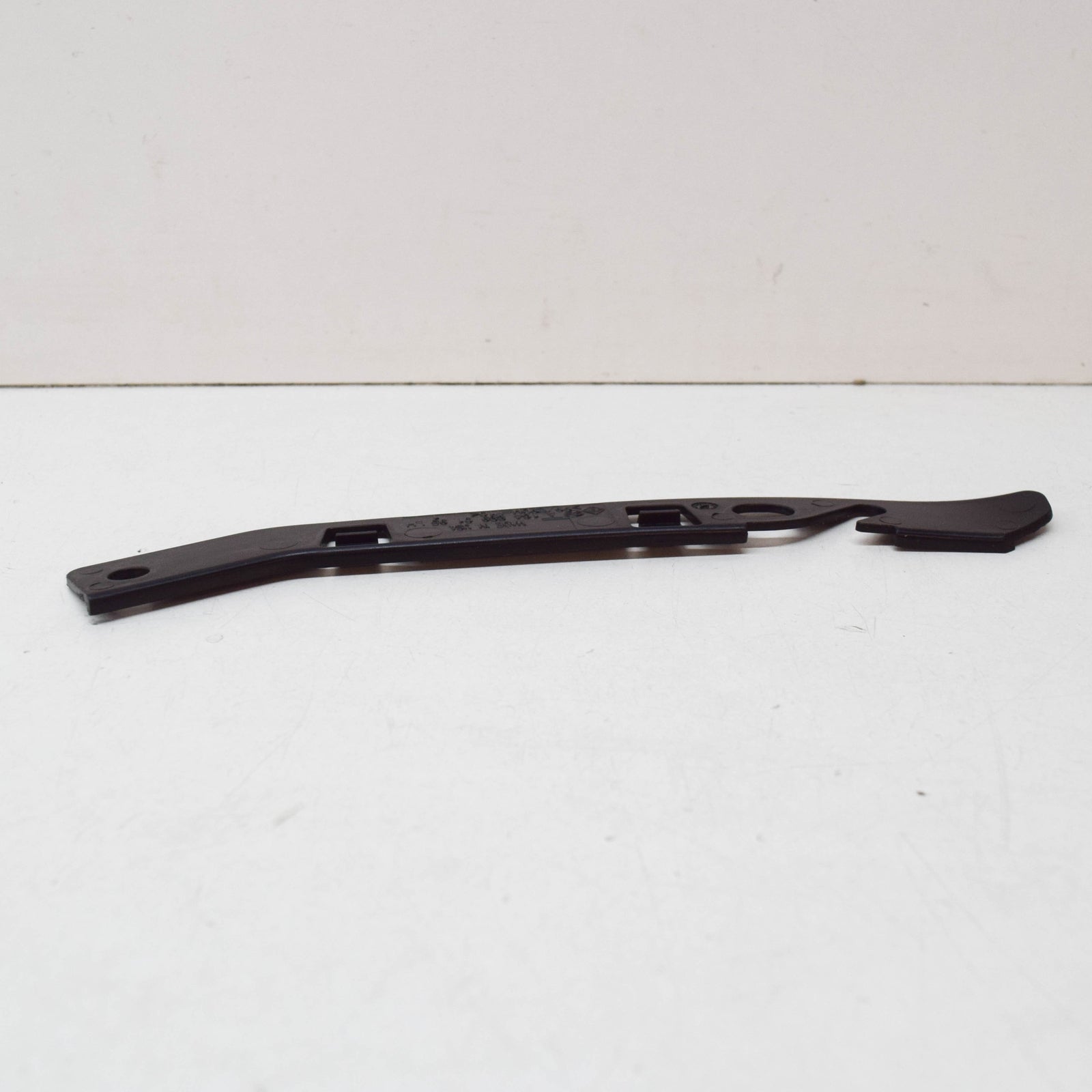new mb ml w164 front bumper left bracket intermediate layer a1648890195 original