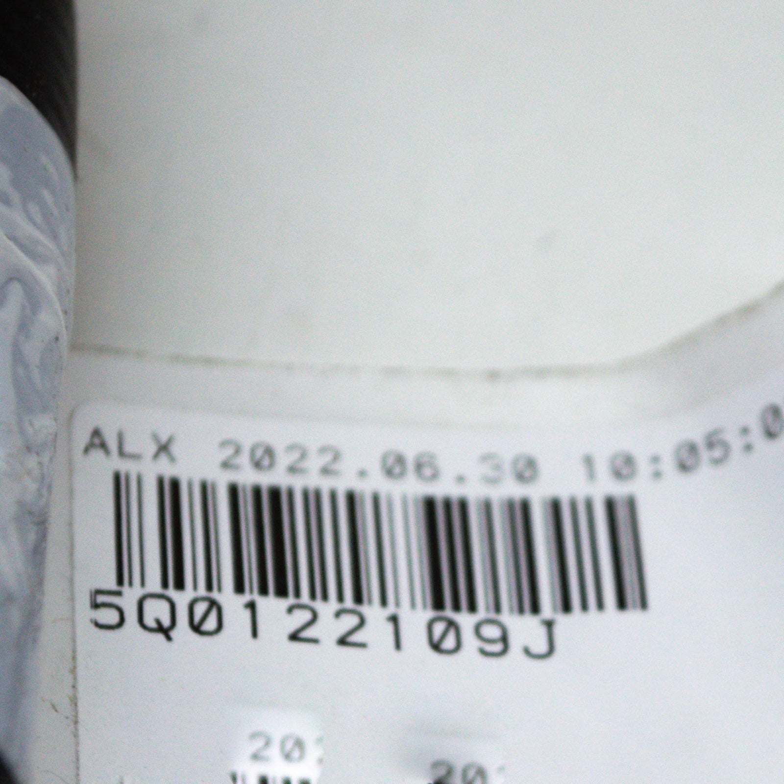 NEW AUDI A3 8V COOLANT HOSE 5Q0122109J ORIGINAL