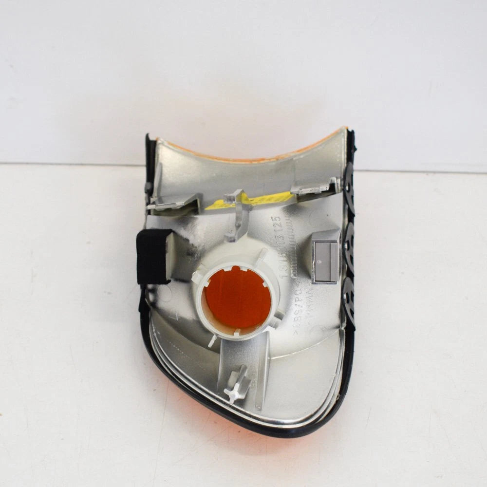 NEW BMW 7 E38 FRONT LEFT TURN LIGHT 63138379107 1315106949 ORIGINAL