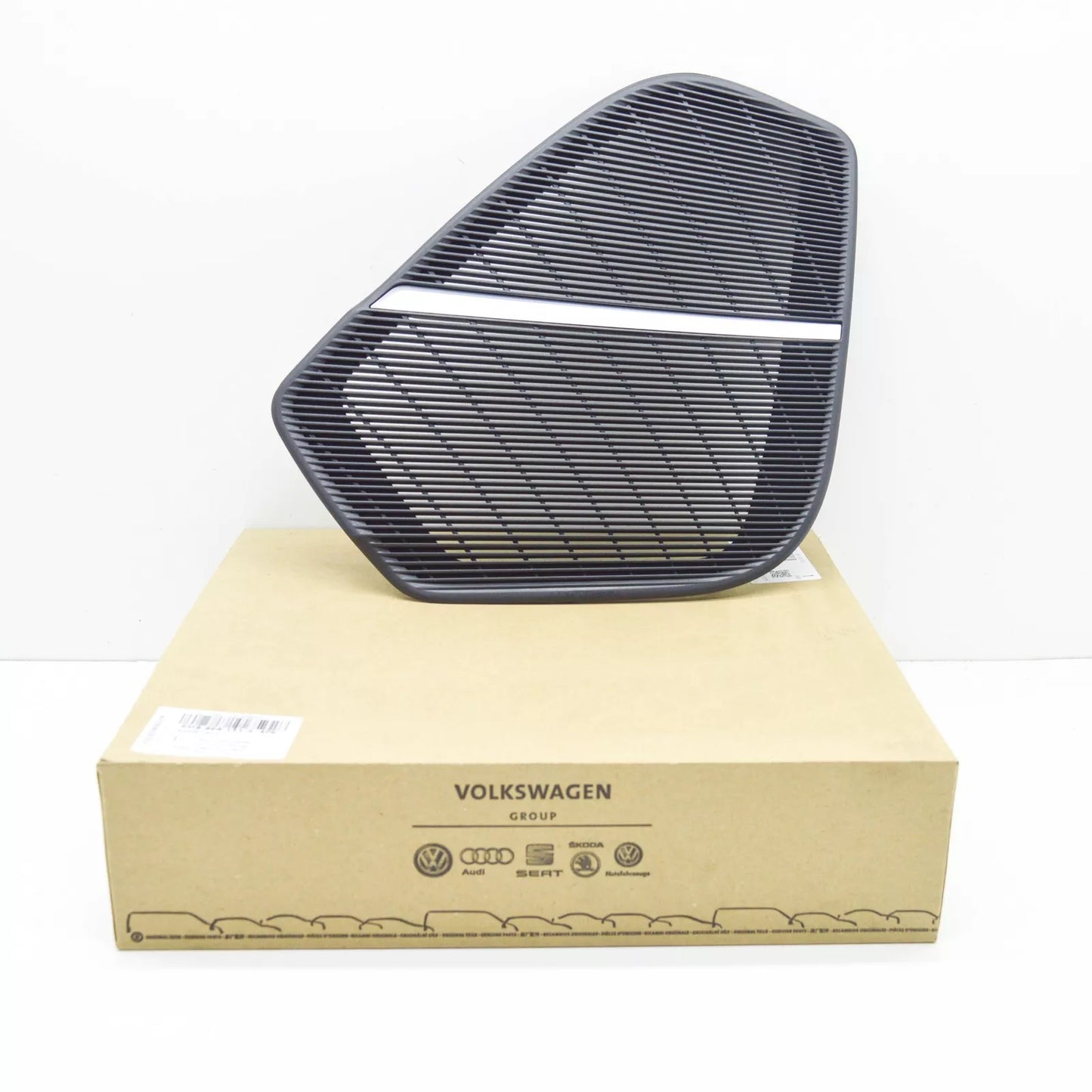 NEW AUDI Q8 RSQ8 FRONT LEFT DOOR LOUDSPEAKER COVER TRIM 4M8868151A4PK ORIGINAL