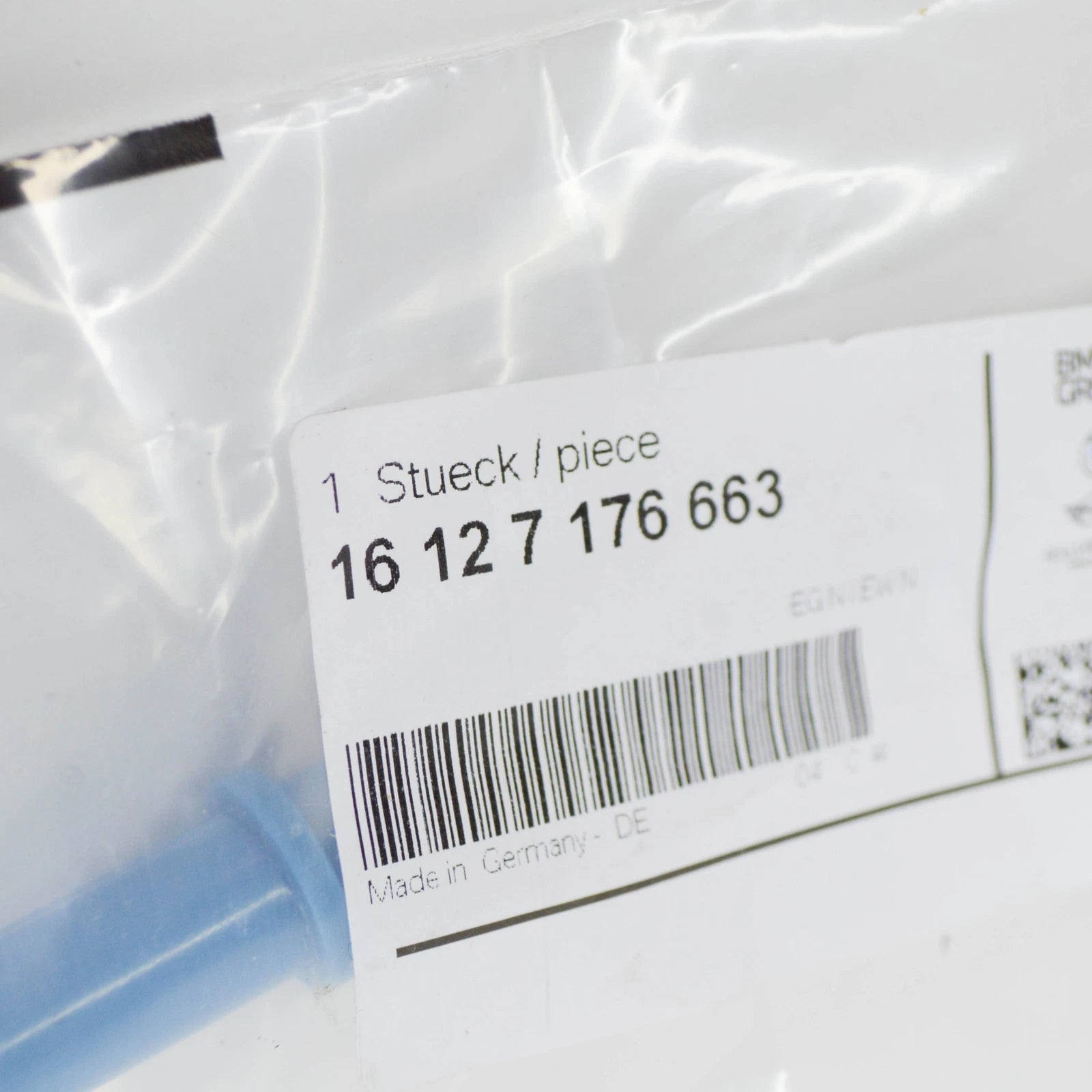 NEW BMW 1 E81 FRONT FUEL FEED PIPE 16127176663 ORIGINAL