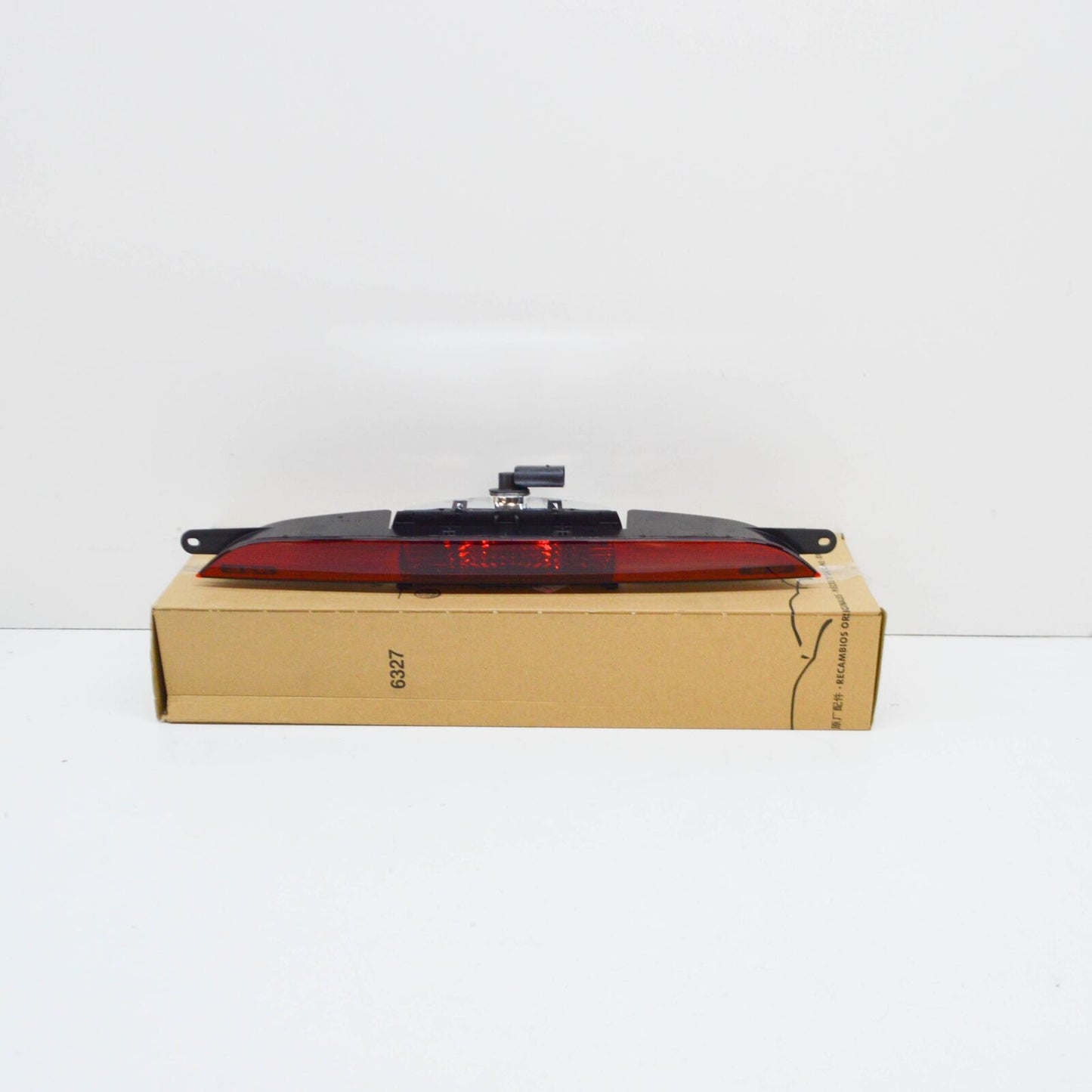 NEW AUDI TT 8J REAR FOG LIGHT 8J0945703 2013 ORIGINAL