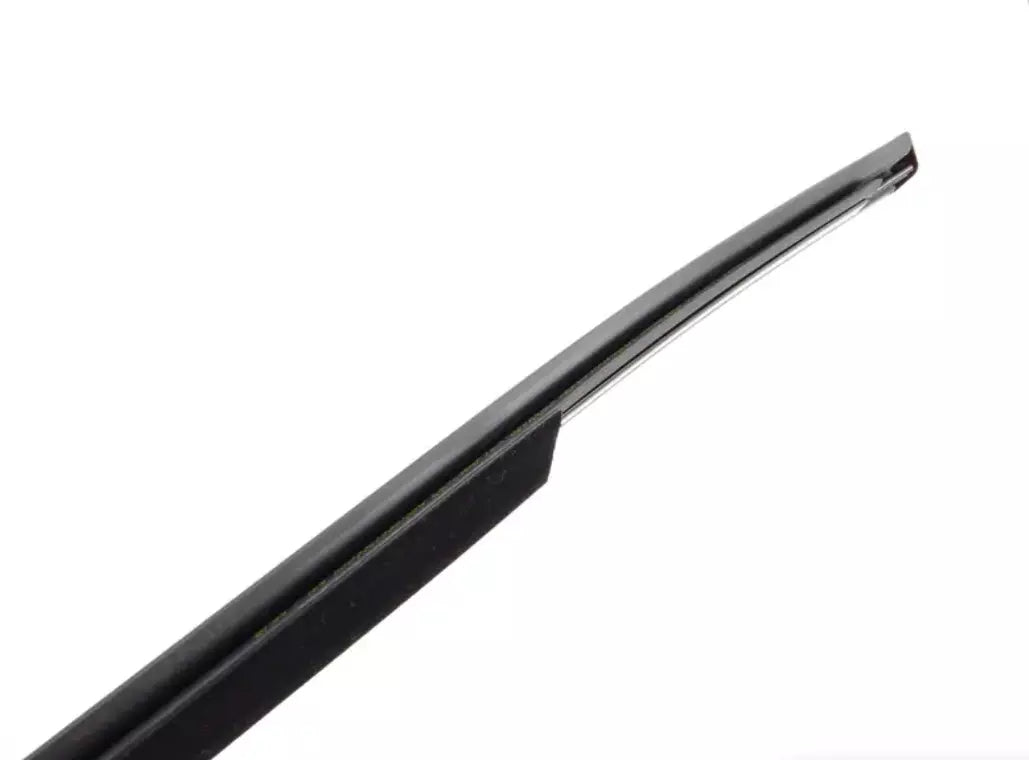 NEW BMW X5 E70 FRONT RIGHT DOOR WINDOW MOLDING 51337207842 7207842 ORIGINAL