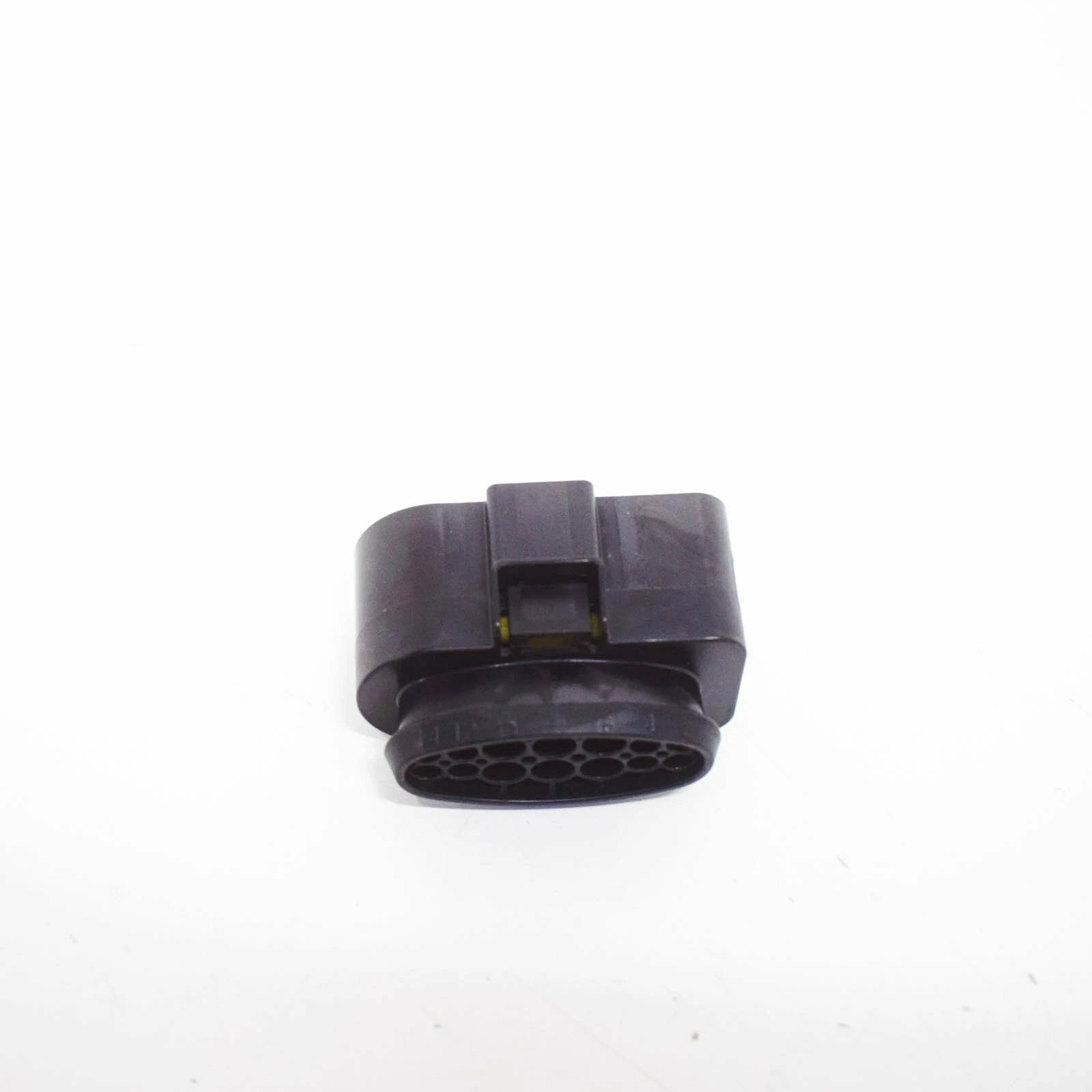 NEW AUDI A6 C7 PIN CONTACT HOUSING FLAT 3C0973737 ORIGINAL