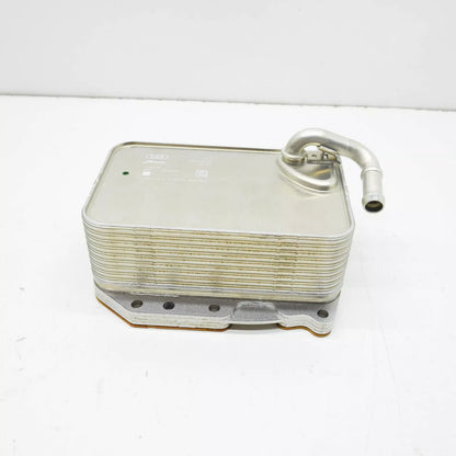 NEW AUDI A6 C8 ENGINE OIL COOLER 059117015K ORIGINAL