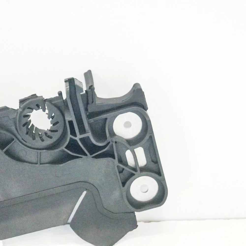 NEW MERCEDES BENZ S CLASS S63 AMG OIL COOLER BRACKET A2175050040