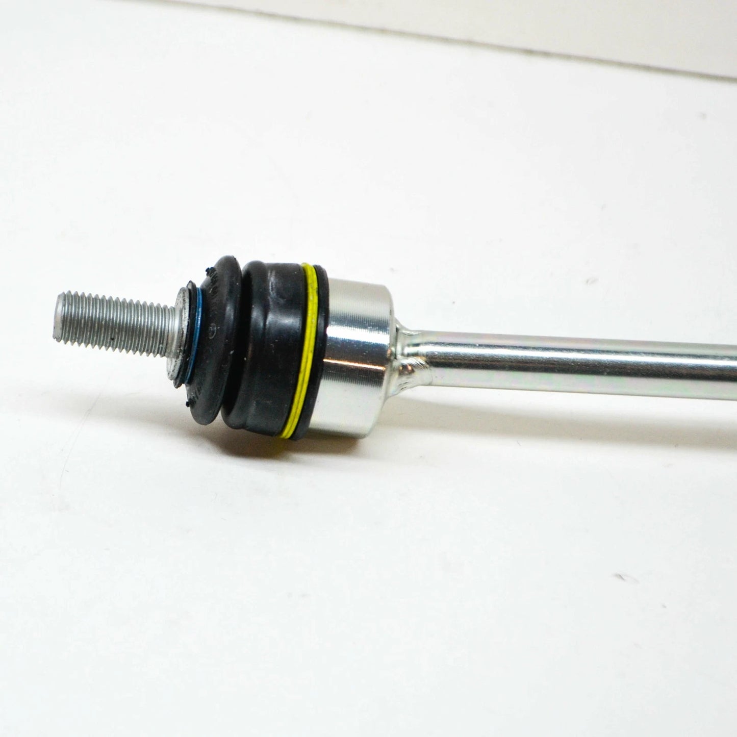 NEW MERCEDES-BENZ S-CLASS W222 RIGHT ANTI ROLL BAR TIE ROD A2223201089