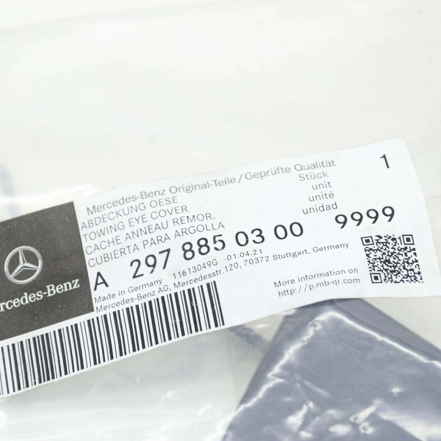 NEW MERCEDES-BENZ EQS V297 REAR BUMPER TOW EYE COVER A29788503009999 ORIGINAL