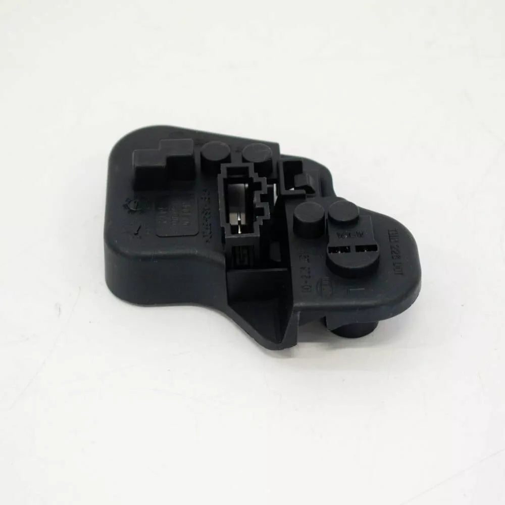 NEW VOLKSWAGEN GOLF MK6 REAR LEFT TAILLIGHT BULB HOLDER 5K0945259 2010 ORIGINAL