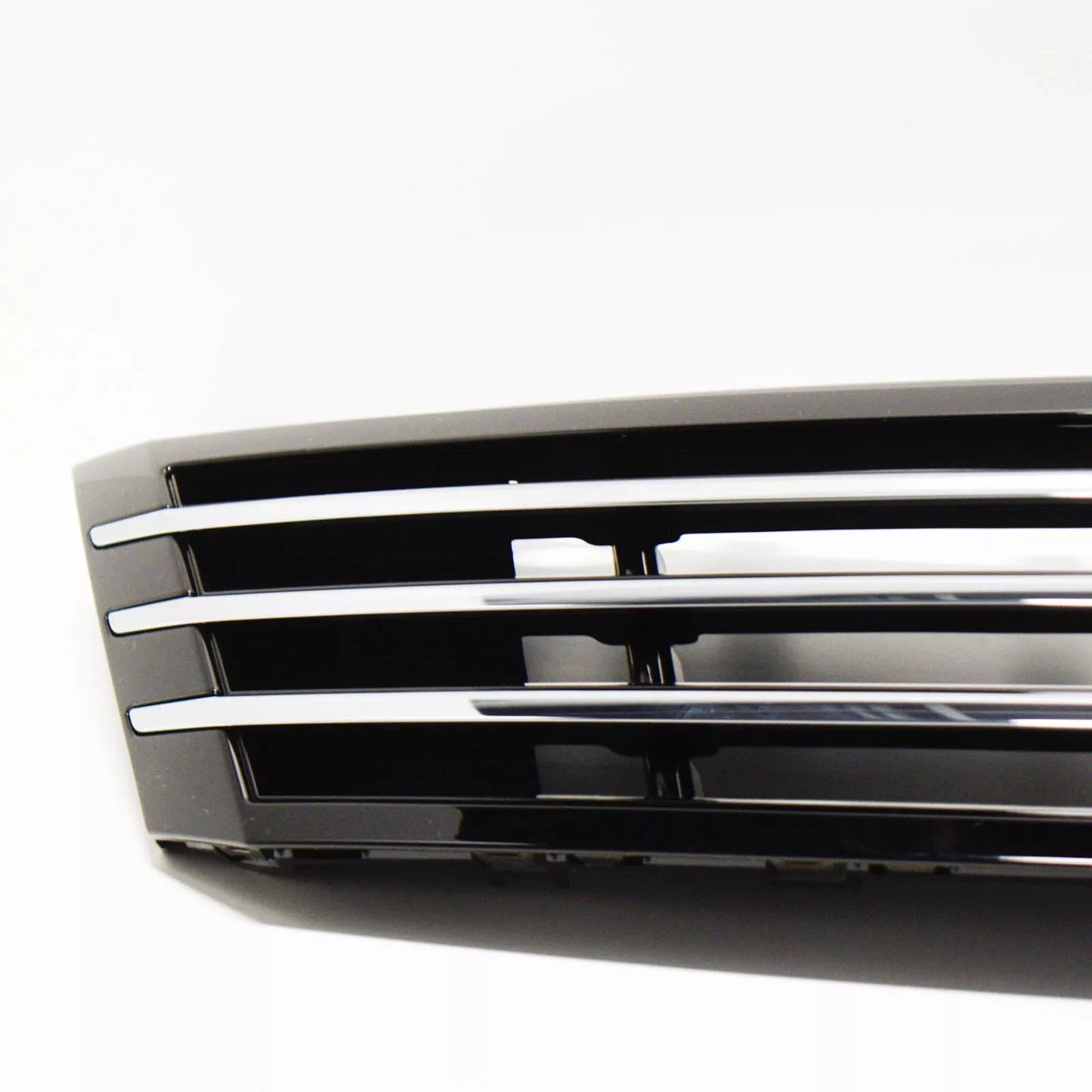 NEW VOLKSWAGEN CC FRONT BUMPER RADIATOR GRILLE 3C8853651AB ZLL ORIGINAL